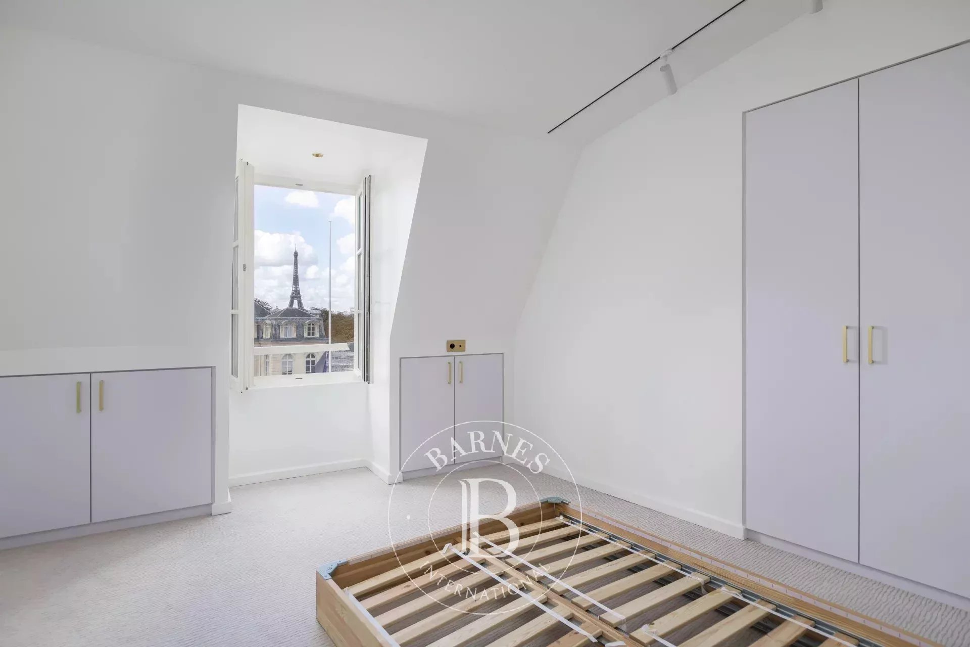 Daire Paris 8ème - picture 12