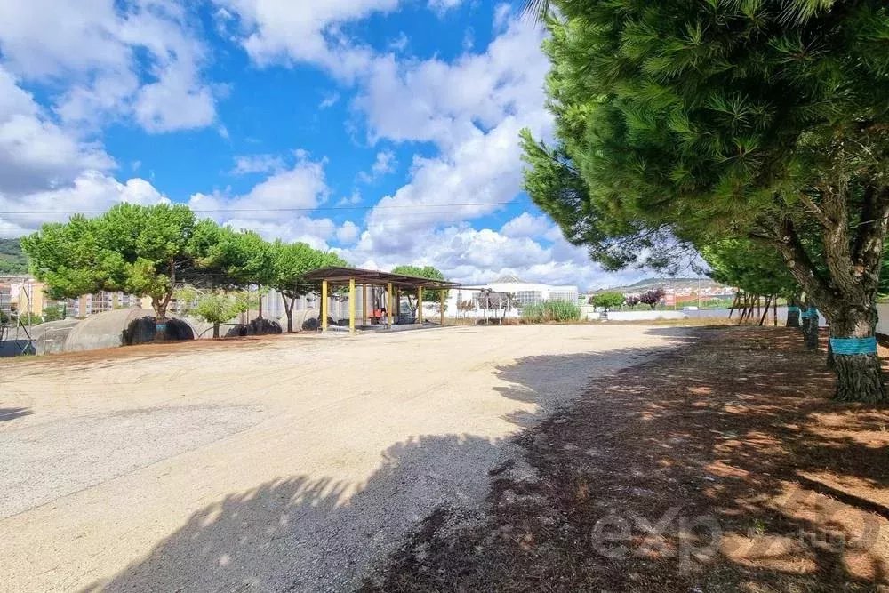 Unique Opportunity Land for Construction Housing, Commerce Services, Hotel in the Center of Arruda dos Vinhos ARU 85506357 image 3