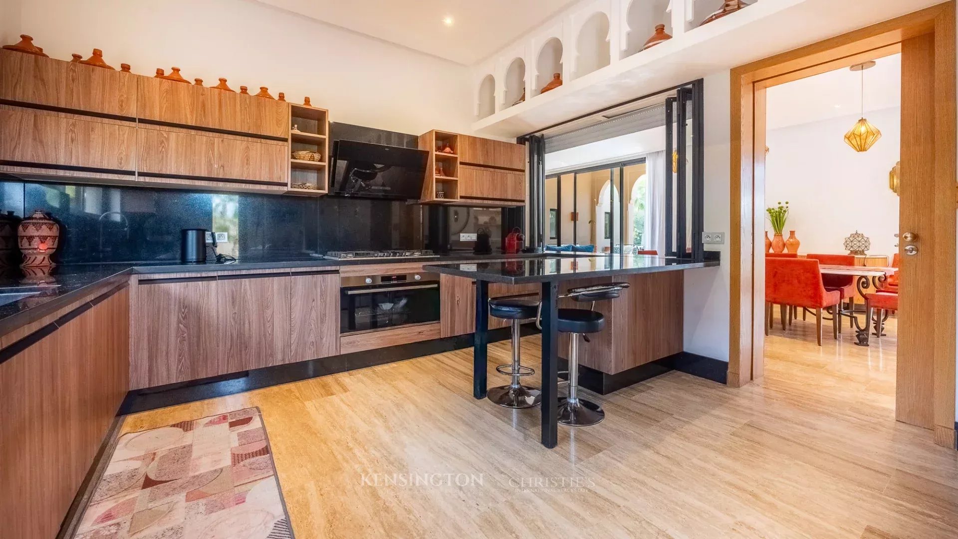 6 Bedroom Villa/Townhouse's Image 36