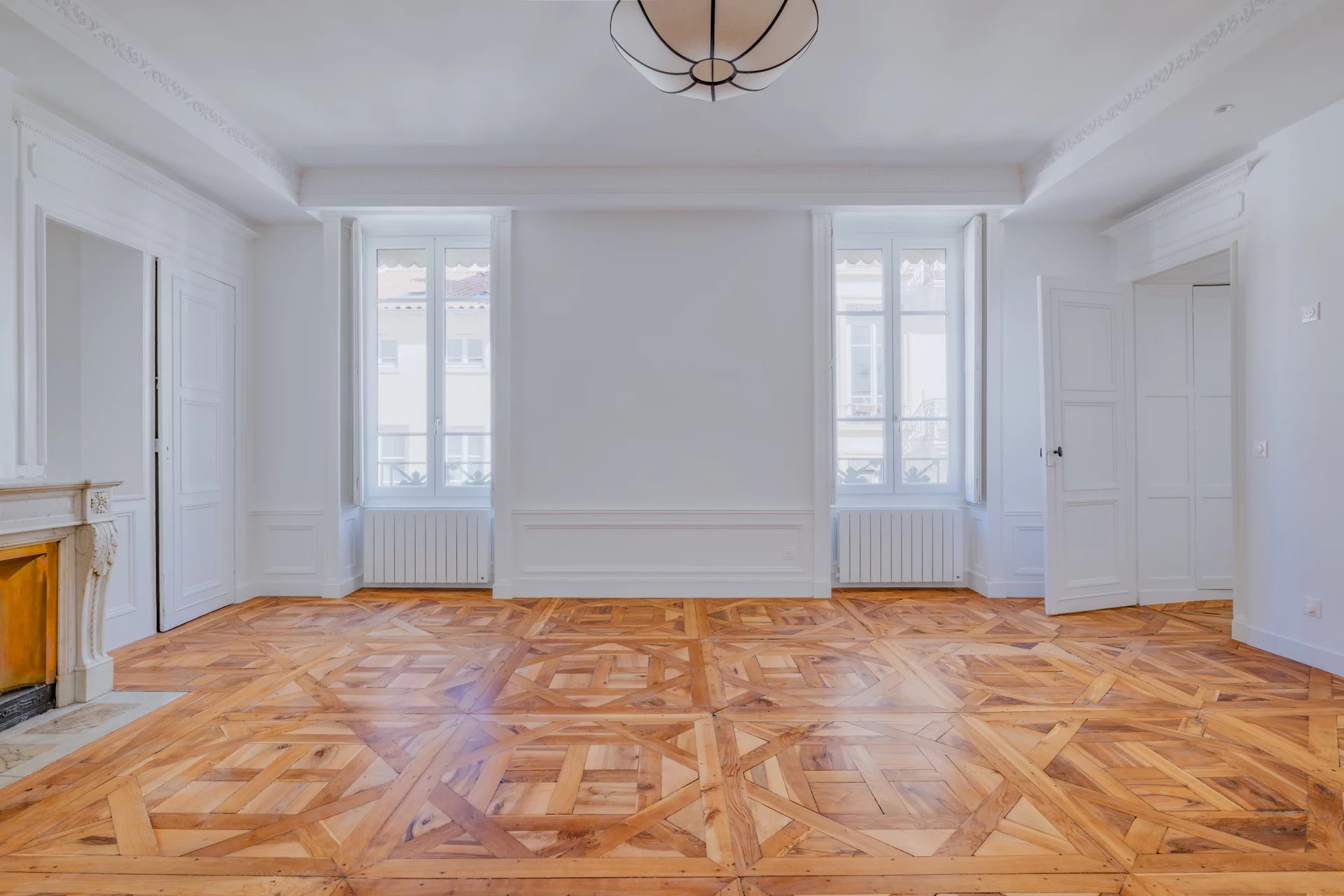 APPARTEMENT TÉ - HYPER CENTRE - RUE SAINTE HELENE