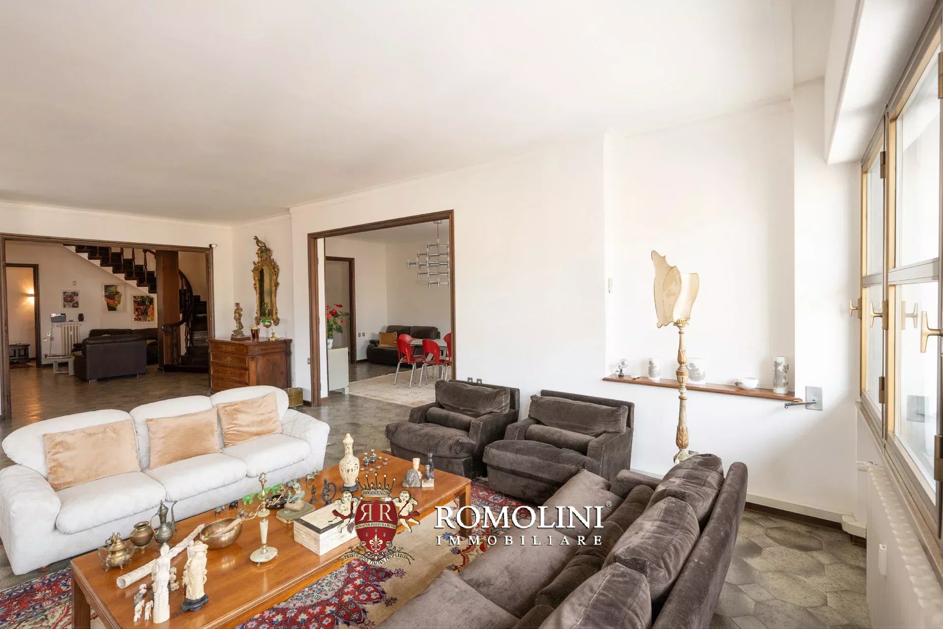 4 Bedroom Apartment/Flat's Image 4