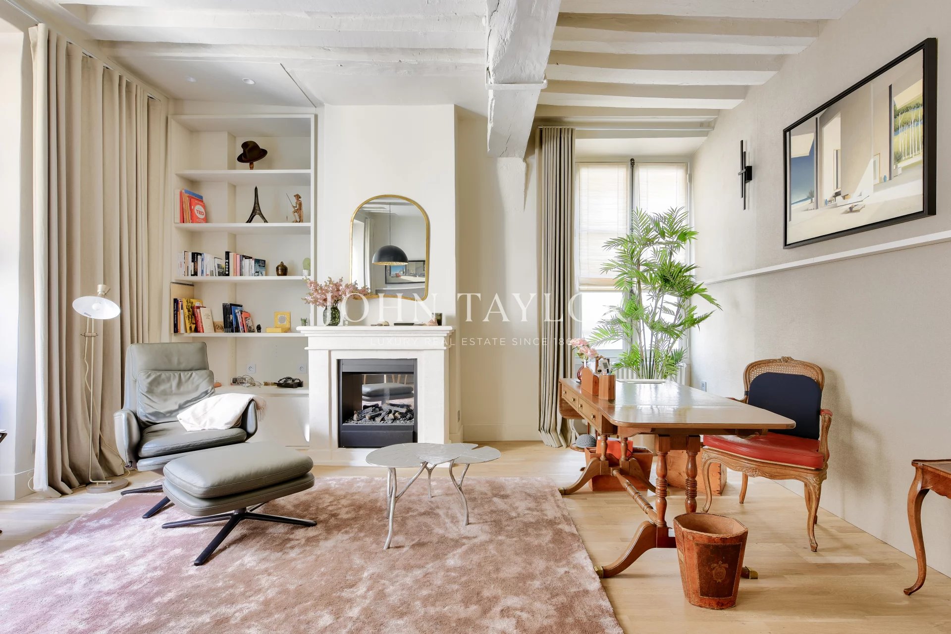 Sale Apartment Paris 6th