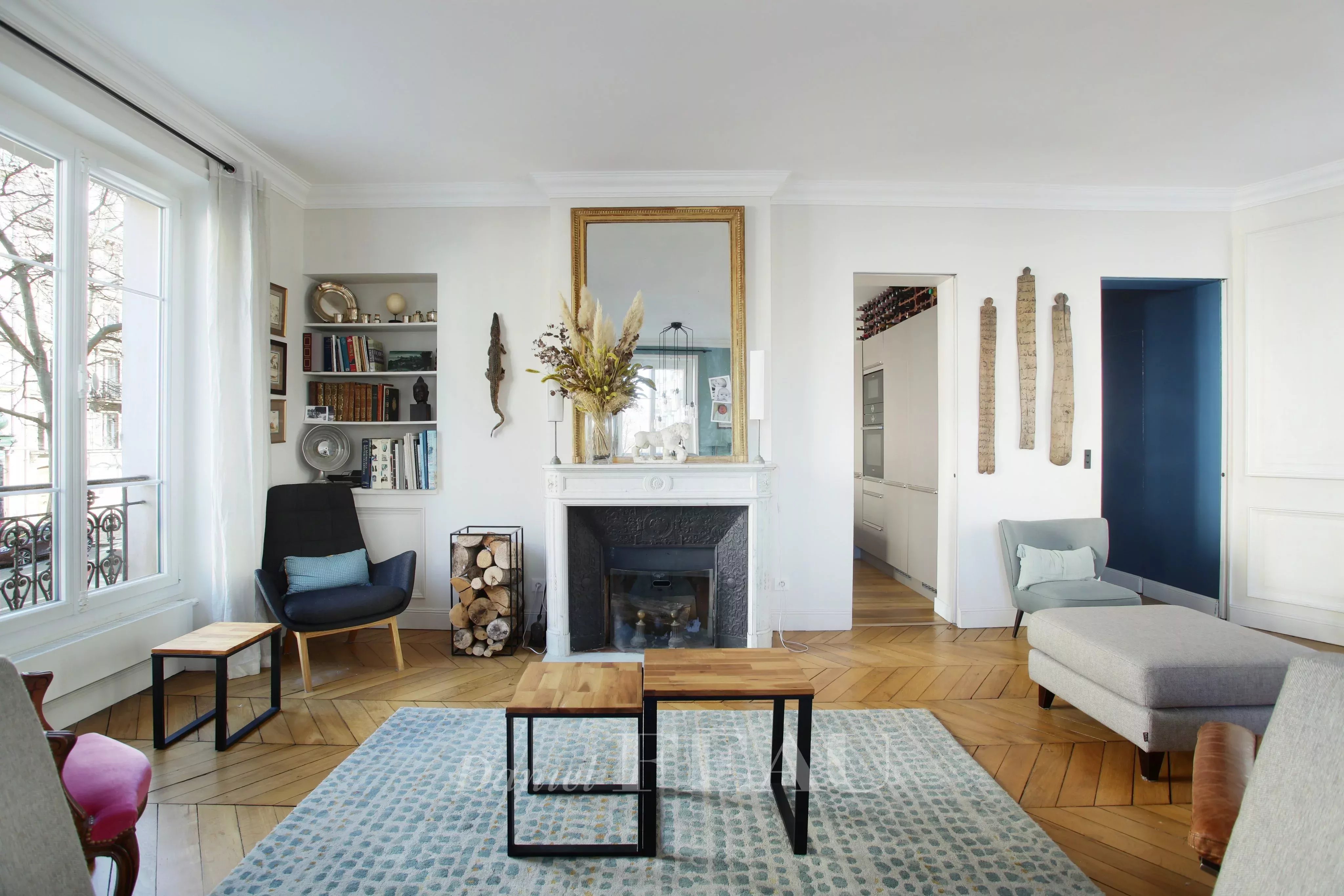 Sale Apartment Paris 17th