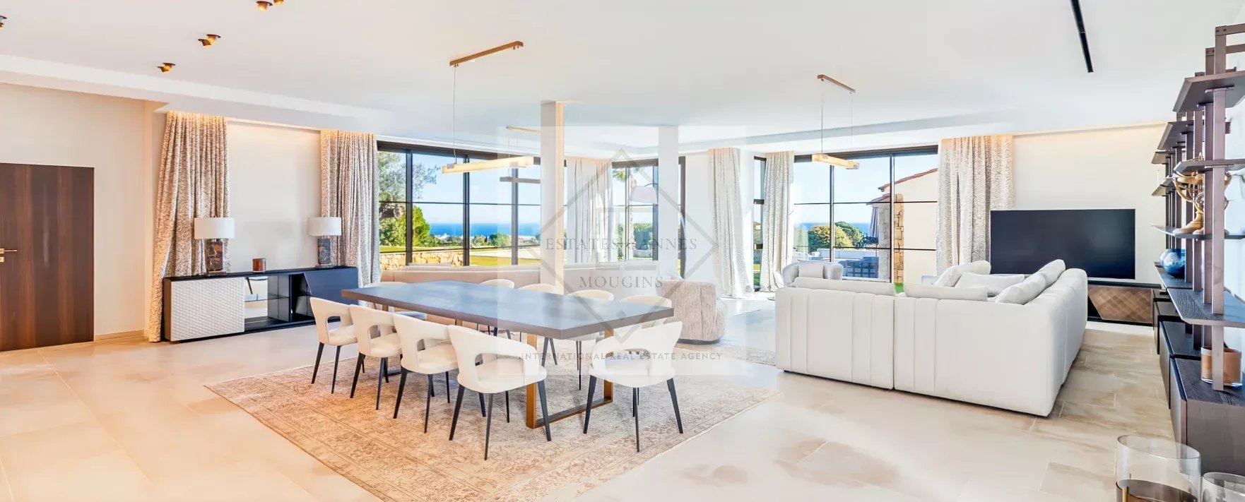 SUPER CANNES — EXCEPTIONAL BRAND-NEW CONTEMPORARY VILLA WITH PANORAMIC SEA VIEWS — photo 19