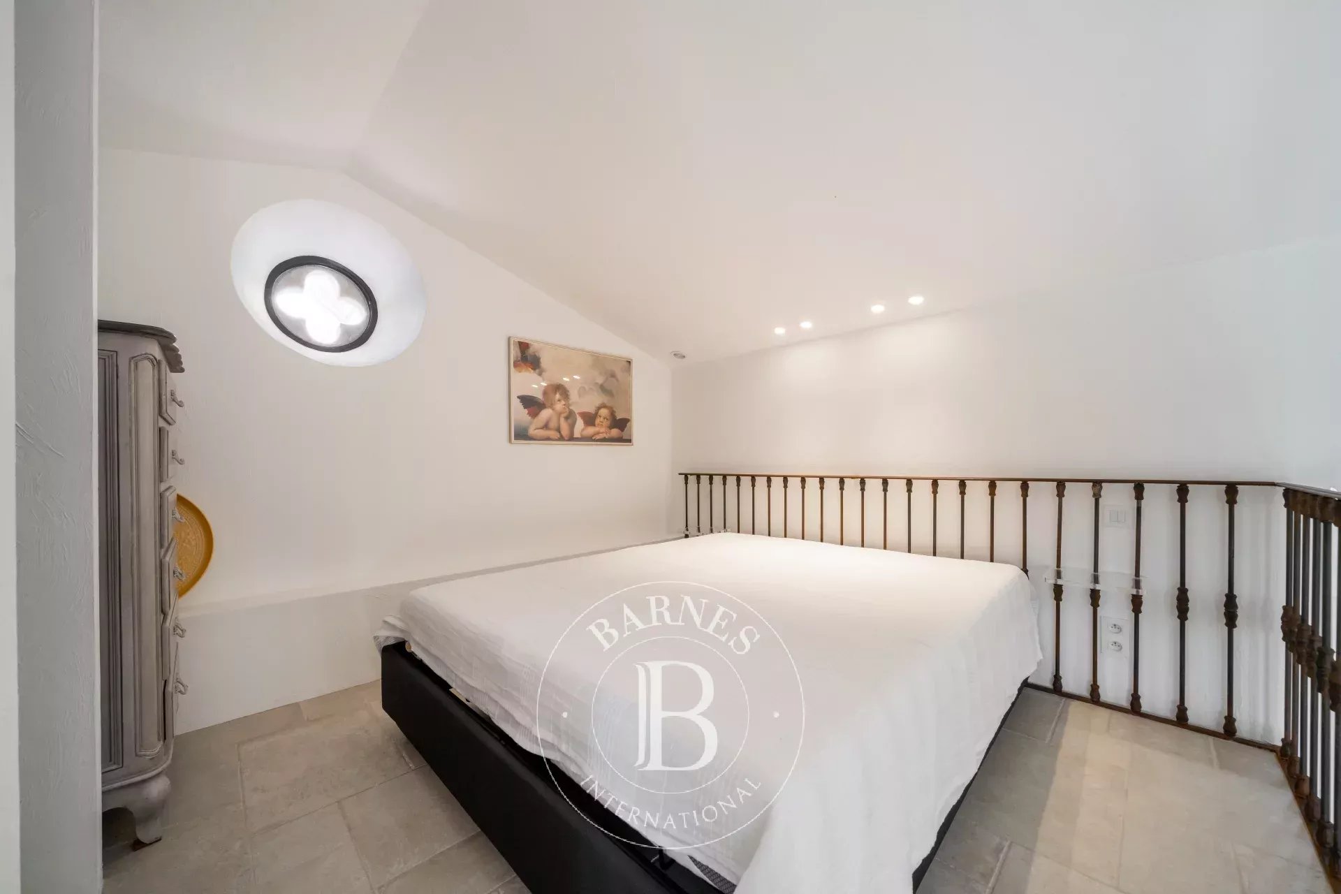 Villa Cannes - picture 25