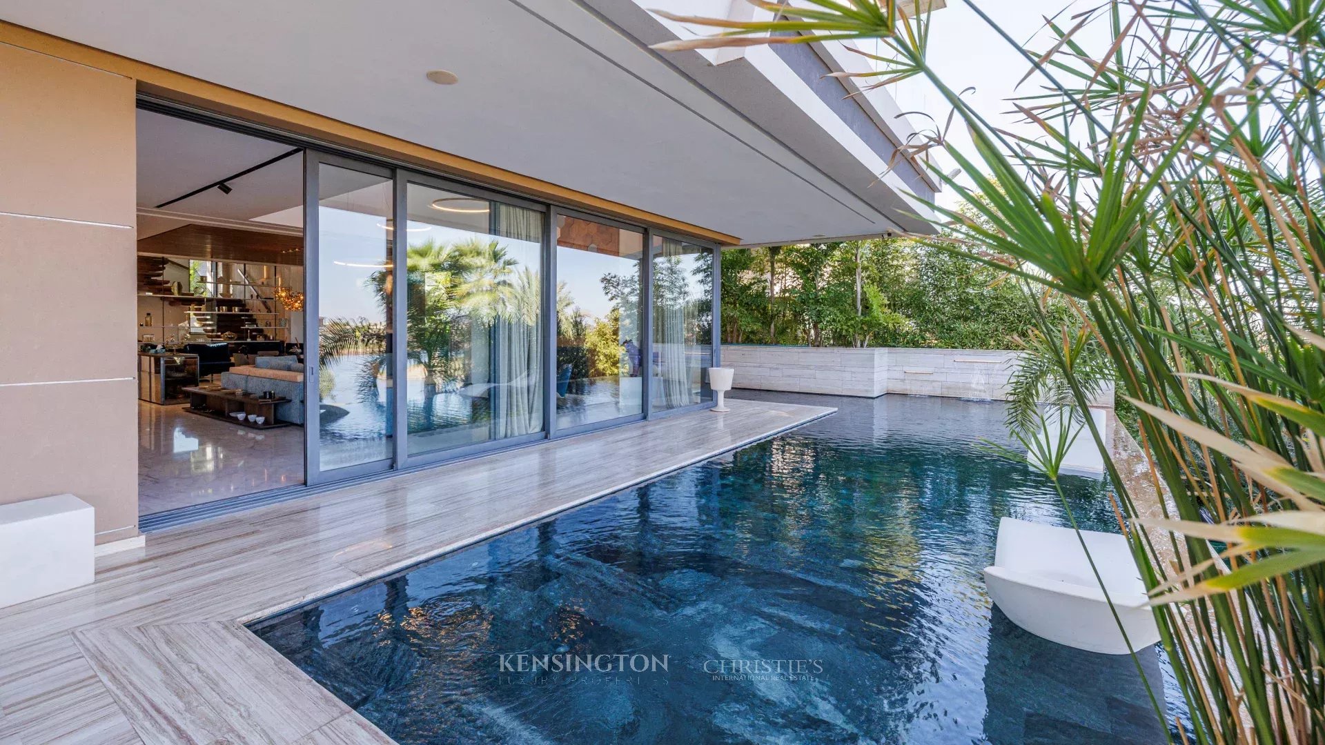 5 Bedroom Villa/Townhouse's Image 20