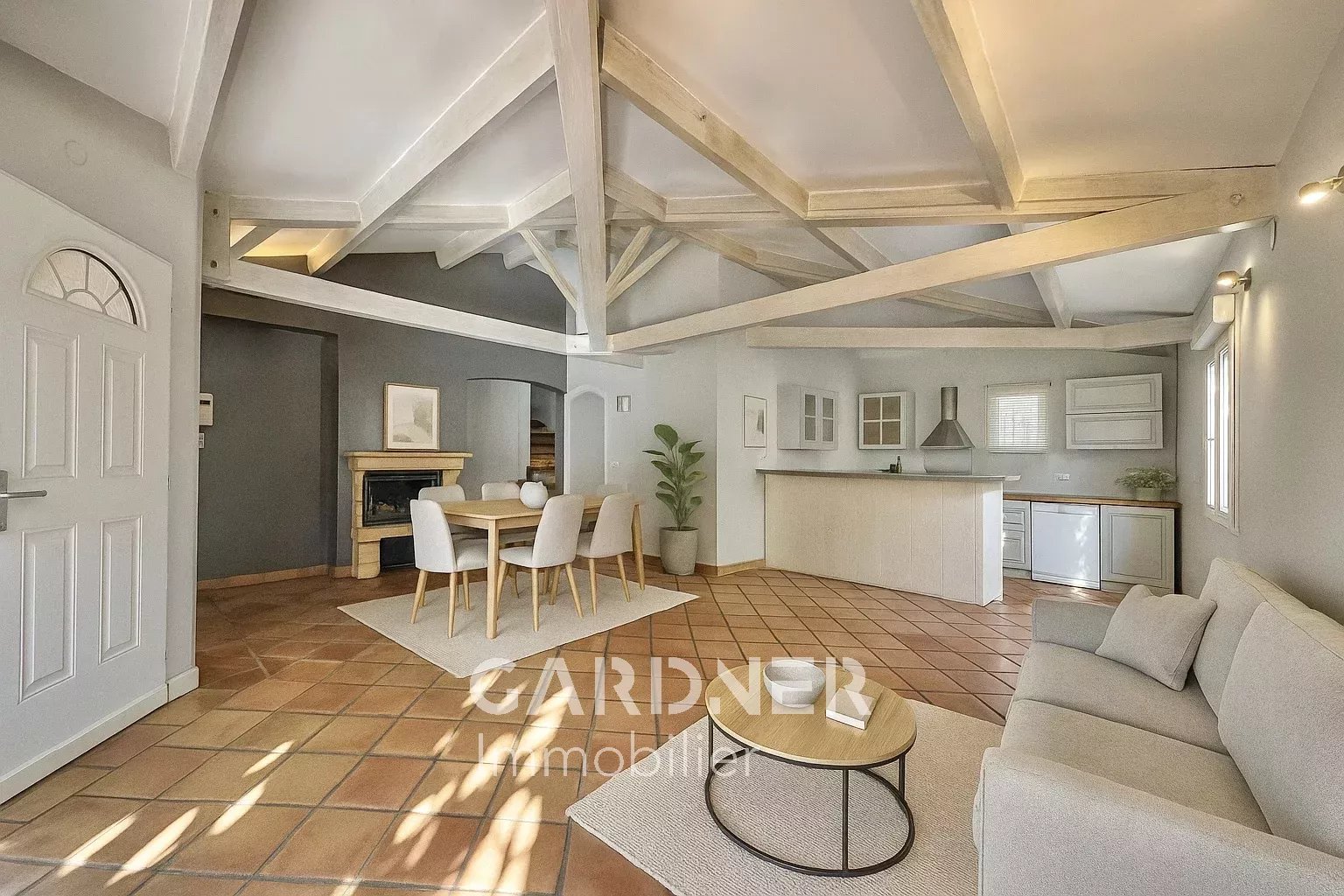 Agence immobilière de 