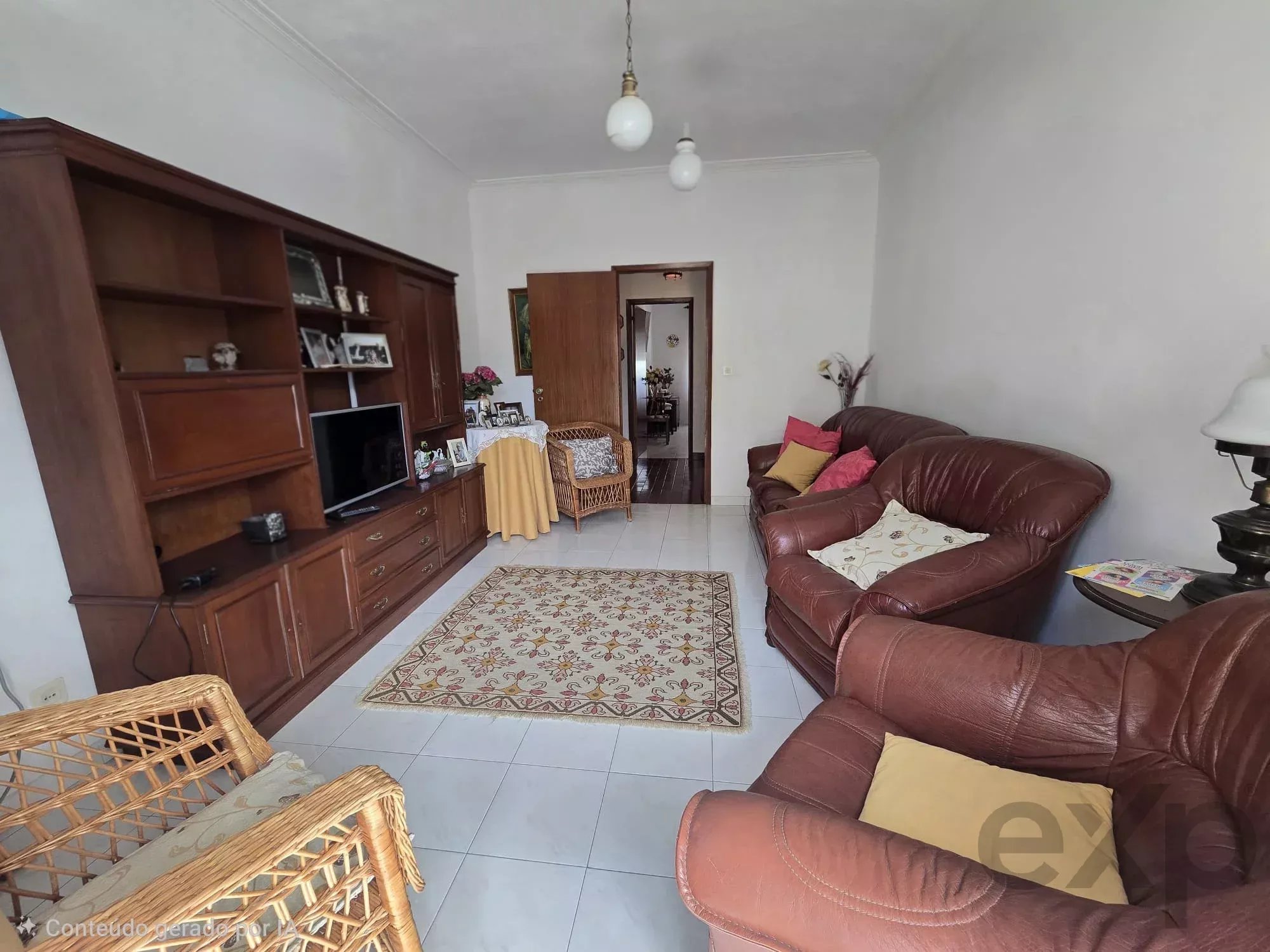 T3 with the possibility of duplex and basement with huge potential – high ground floor, very bright 86904997 image 8