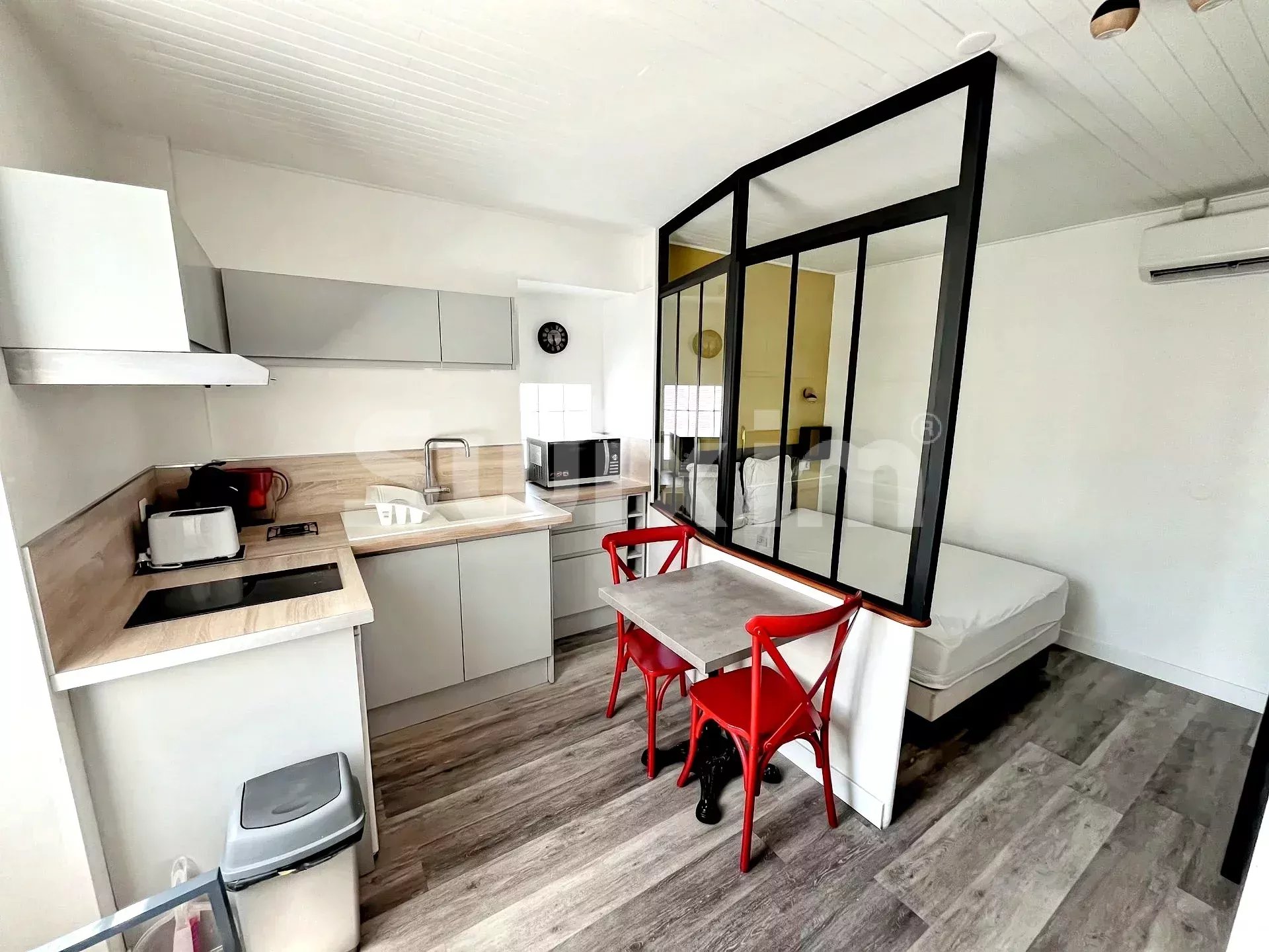 Agence immobilière de 