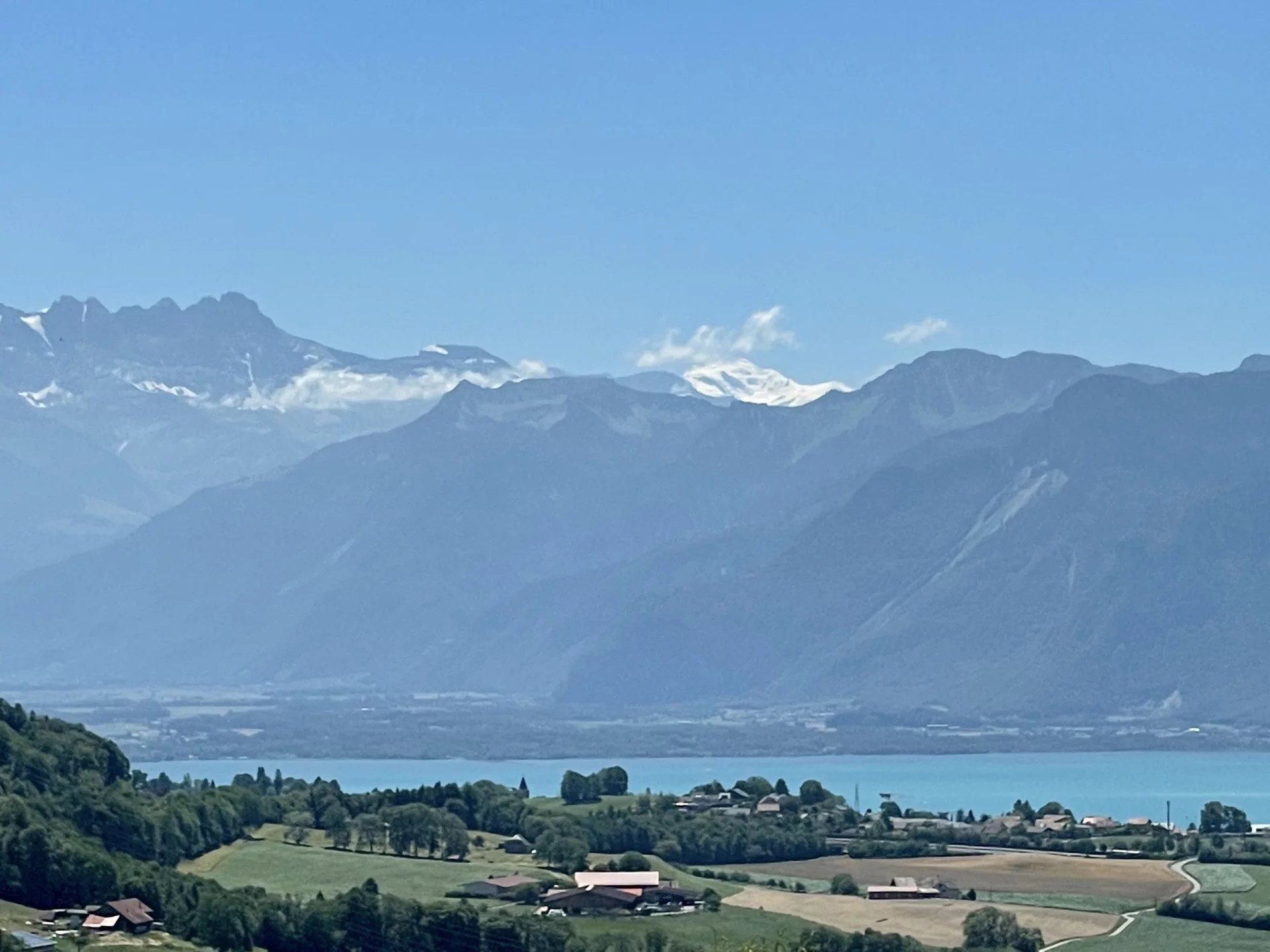 Superbe bâtisse avec cachet, totalement rénovée avec goût
