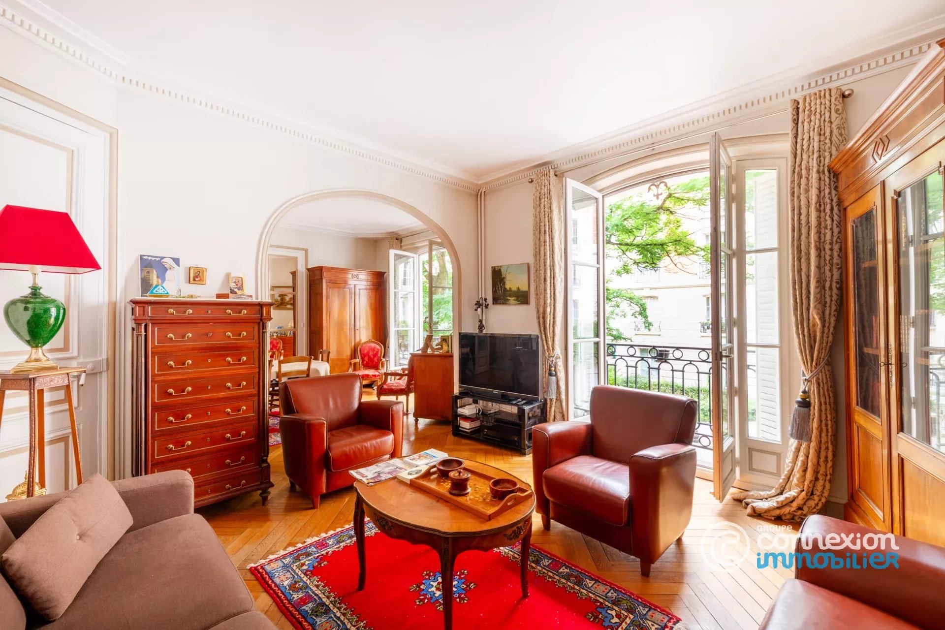 Sale Apartment Paris 16th