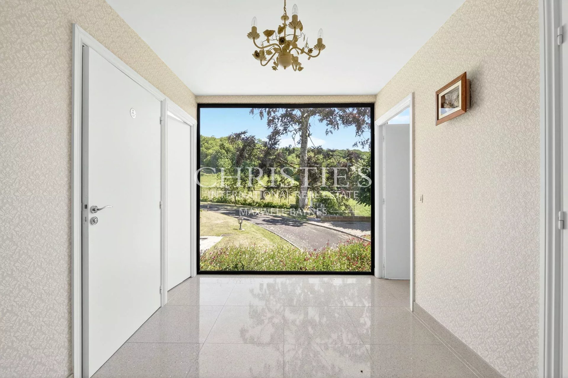 38 Bedroom Chateau's Image 25