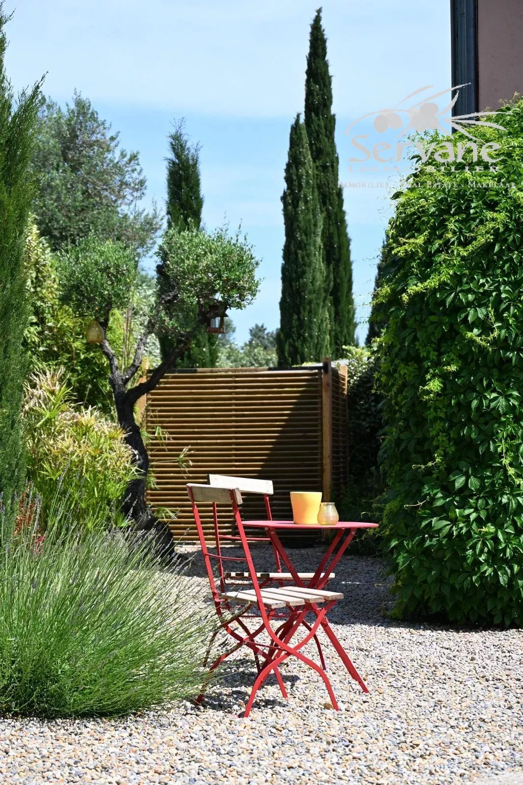 COTIGNAC CHARMING HOUSE WITH INDEPENDANT APARTMENT