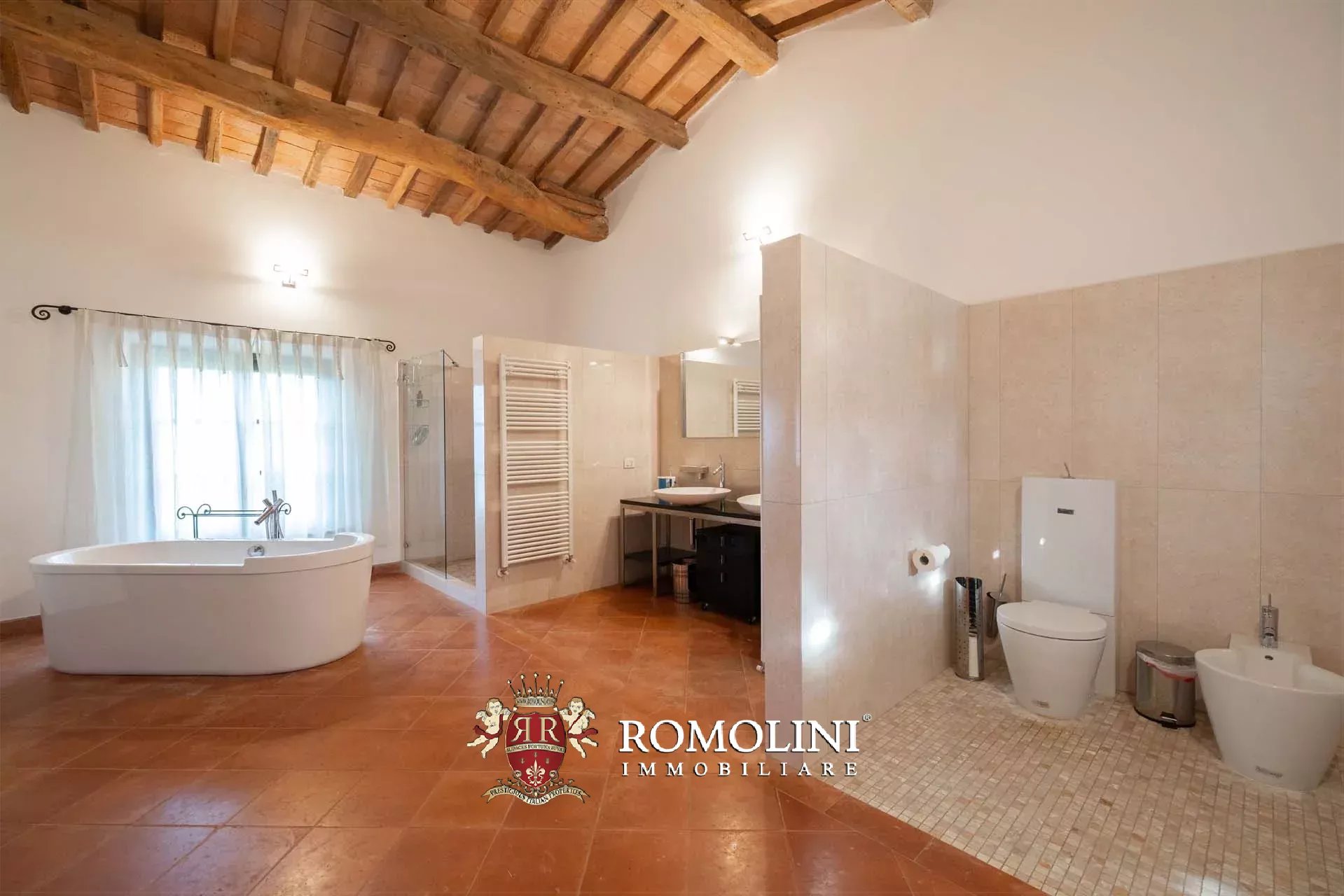 37 Bedroom Villa/Townhouse's Image 174