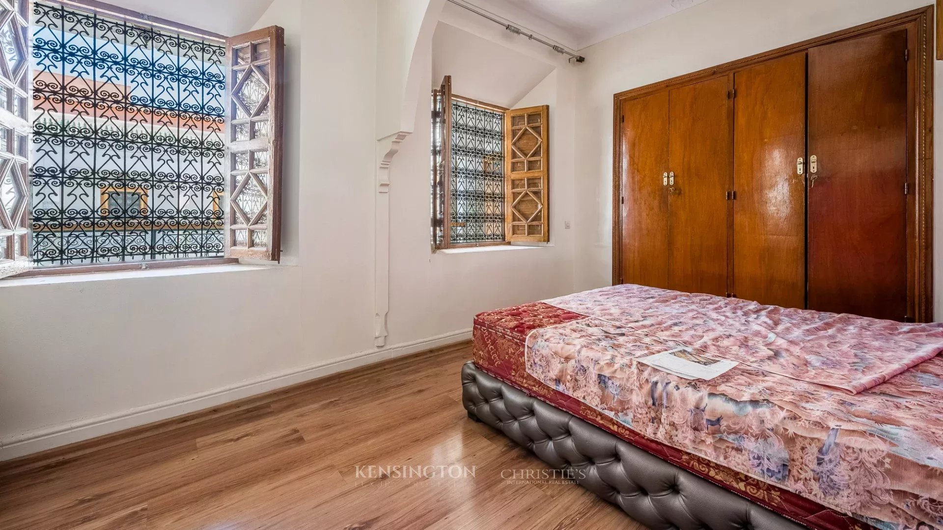 9 Bedroom Villa/Townhouse's Image 29