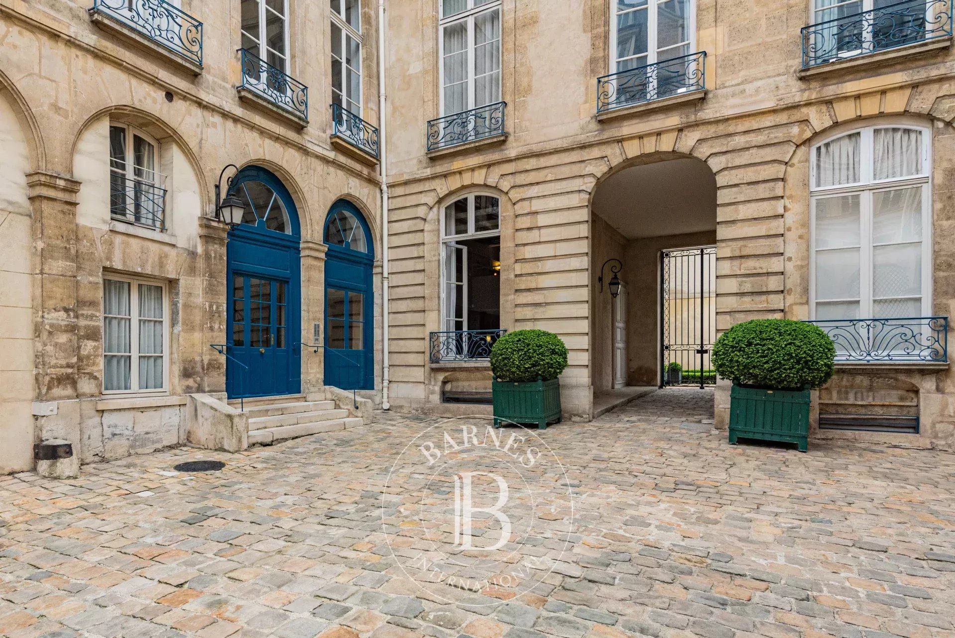 Daire Paris 3ème - picture 20