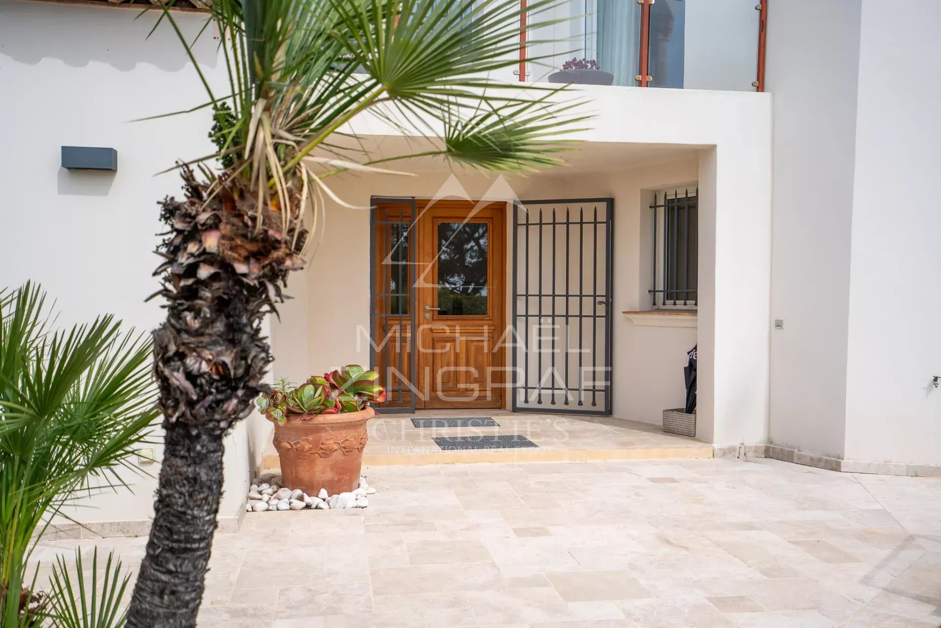 4 Bedroom Villa/Townhouse's Image 7