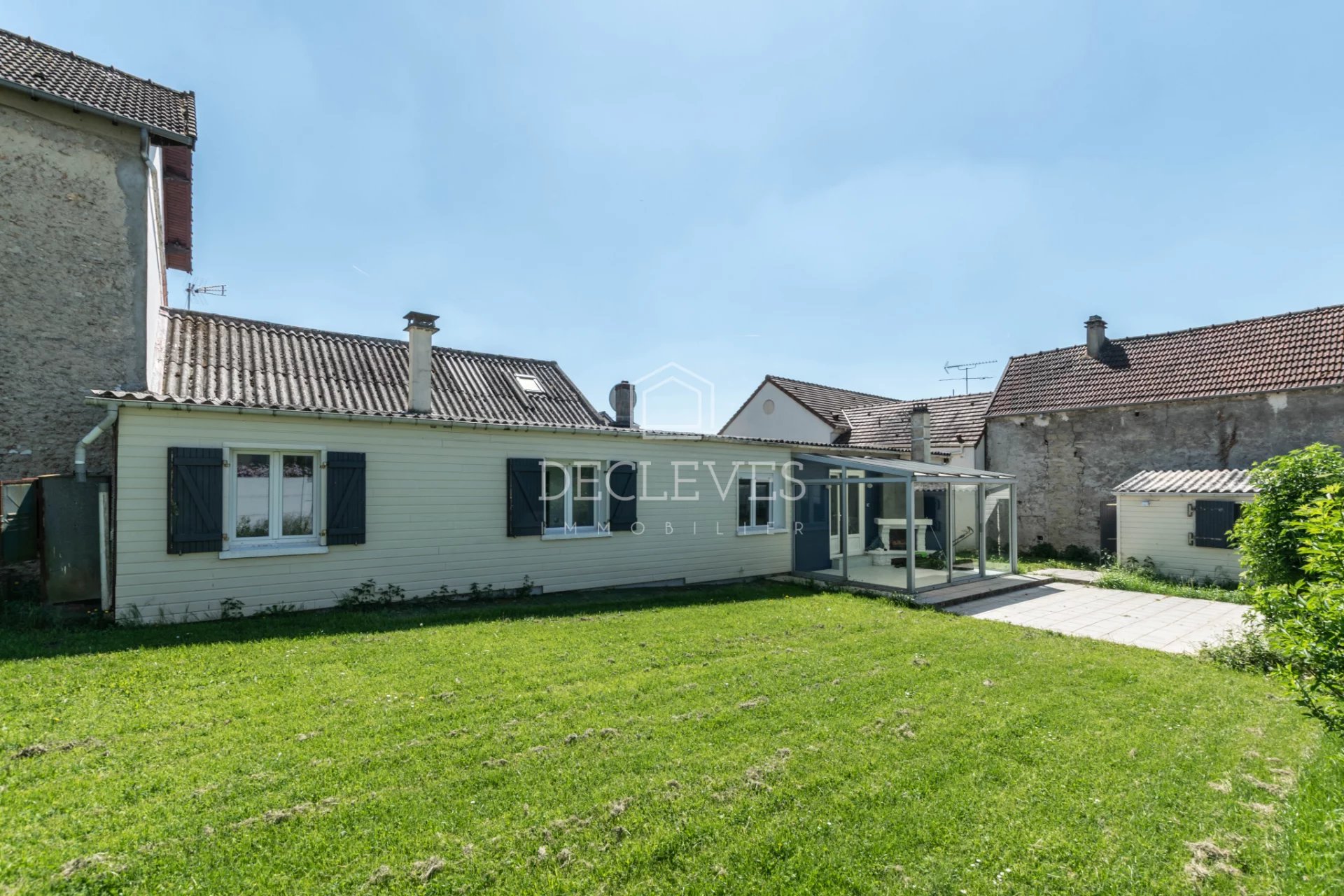 Agence immobilière de 