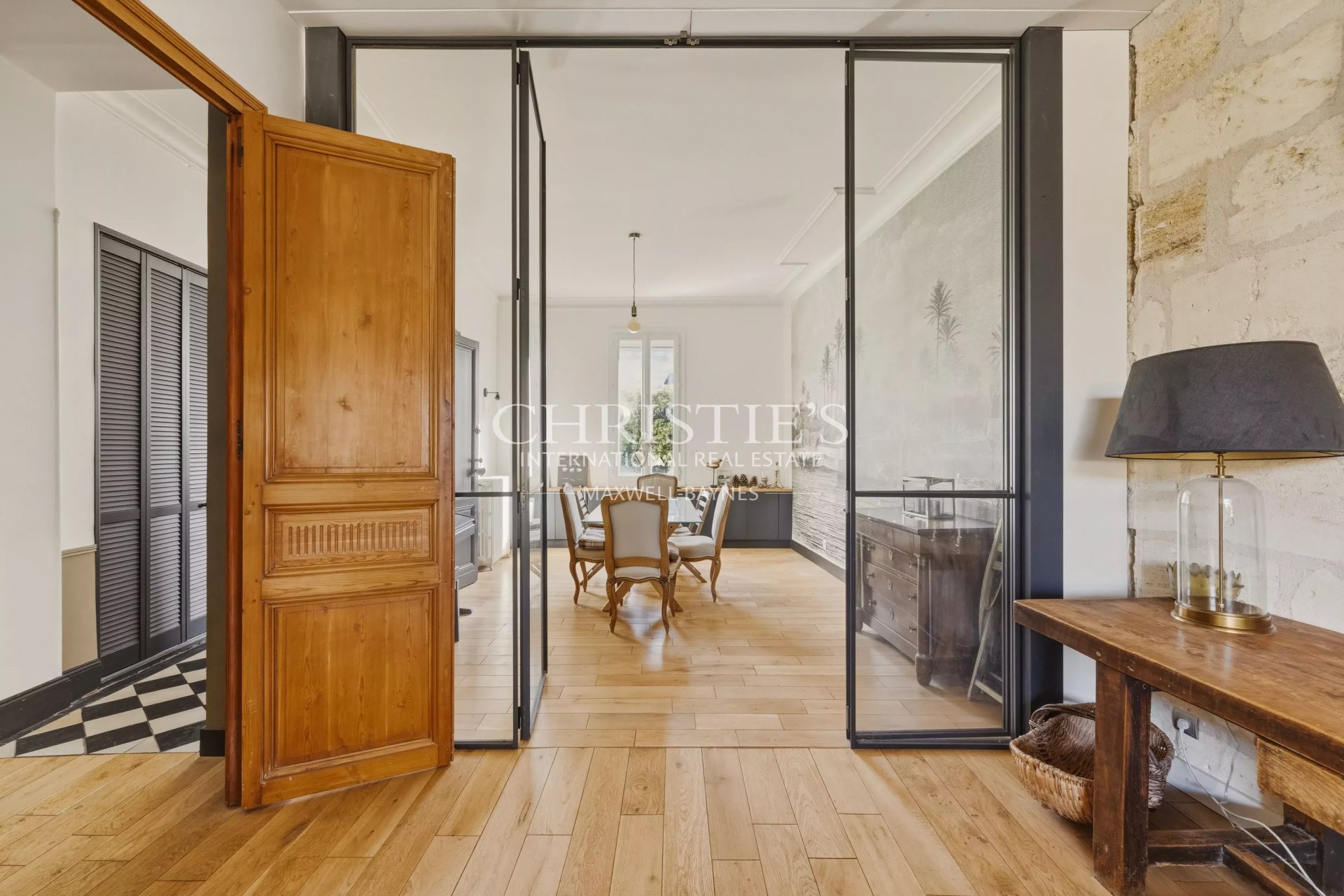 5 Bedroom Villa/Townhouse's Image 4