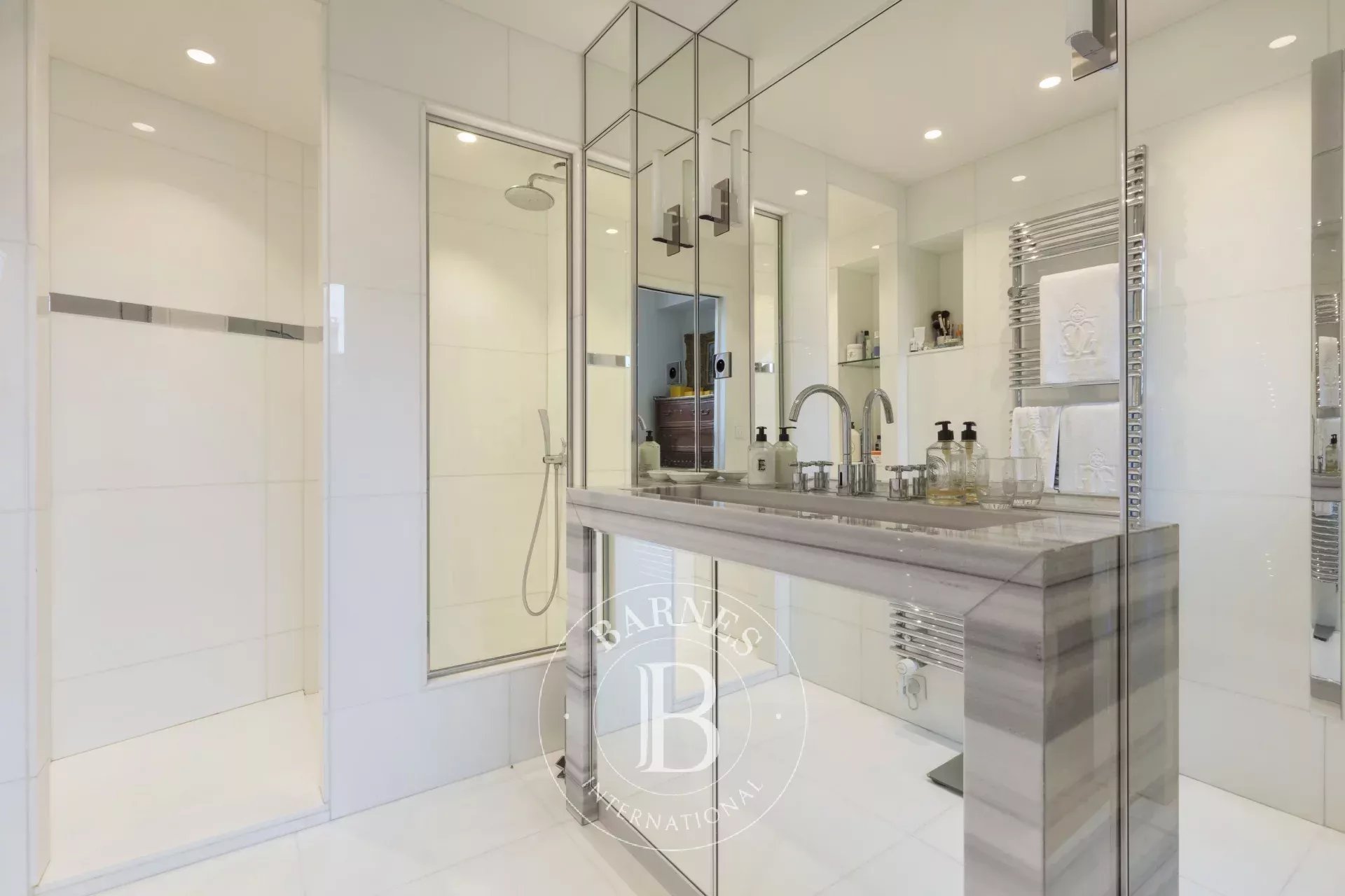 VICTOR HUGO - Charming Duplex - last floors - picture 13