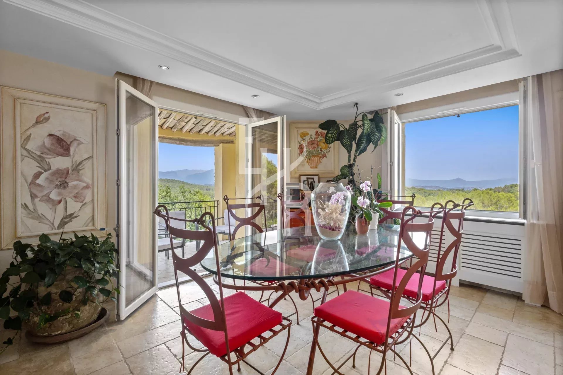 Villa 8 P, vue panoramique à Vallauris