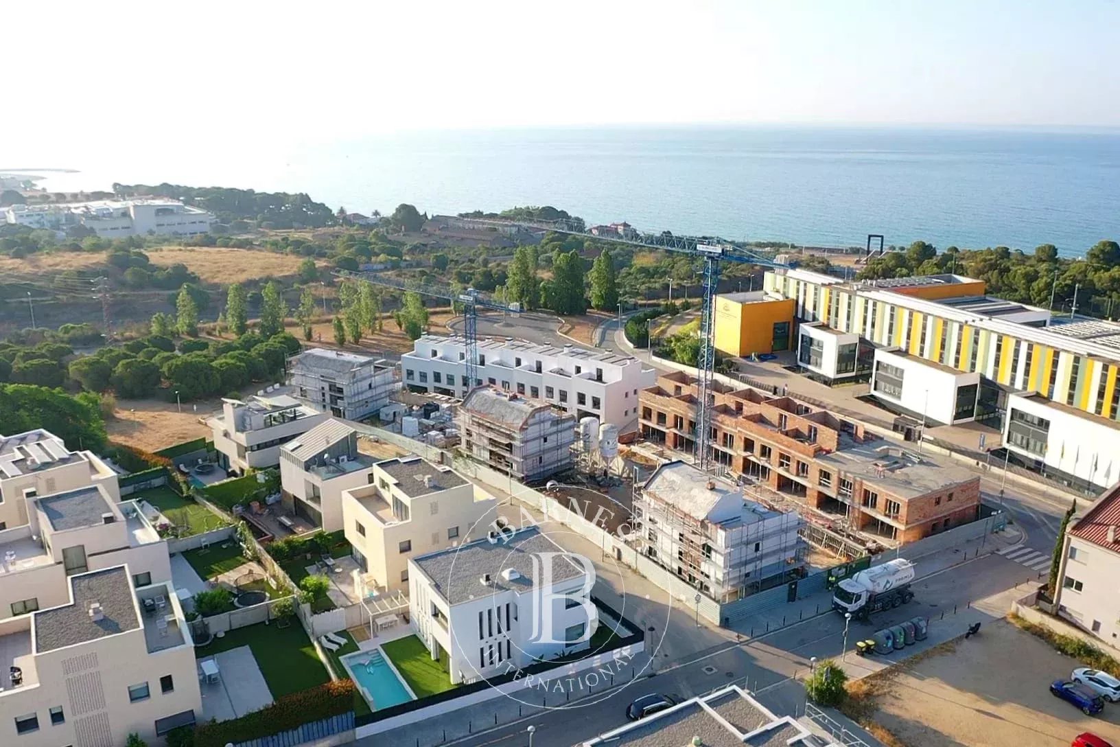 Ev Montgat - picture 18