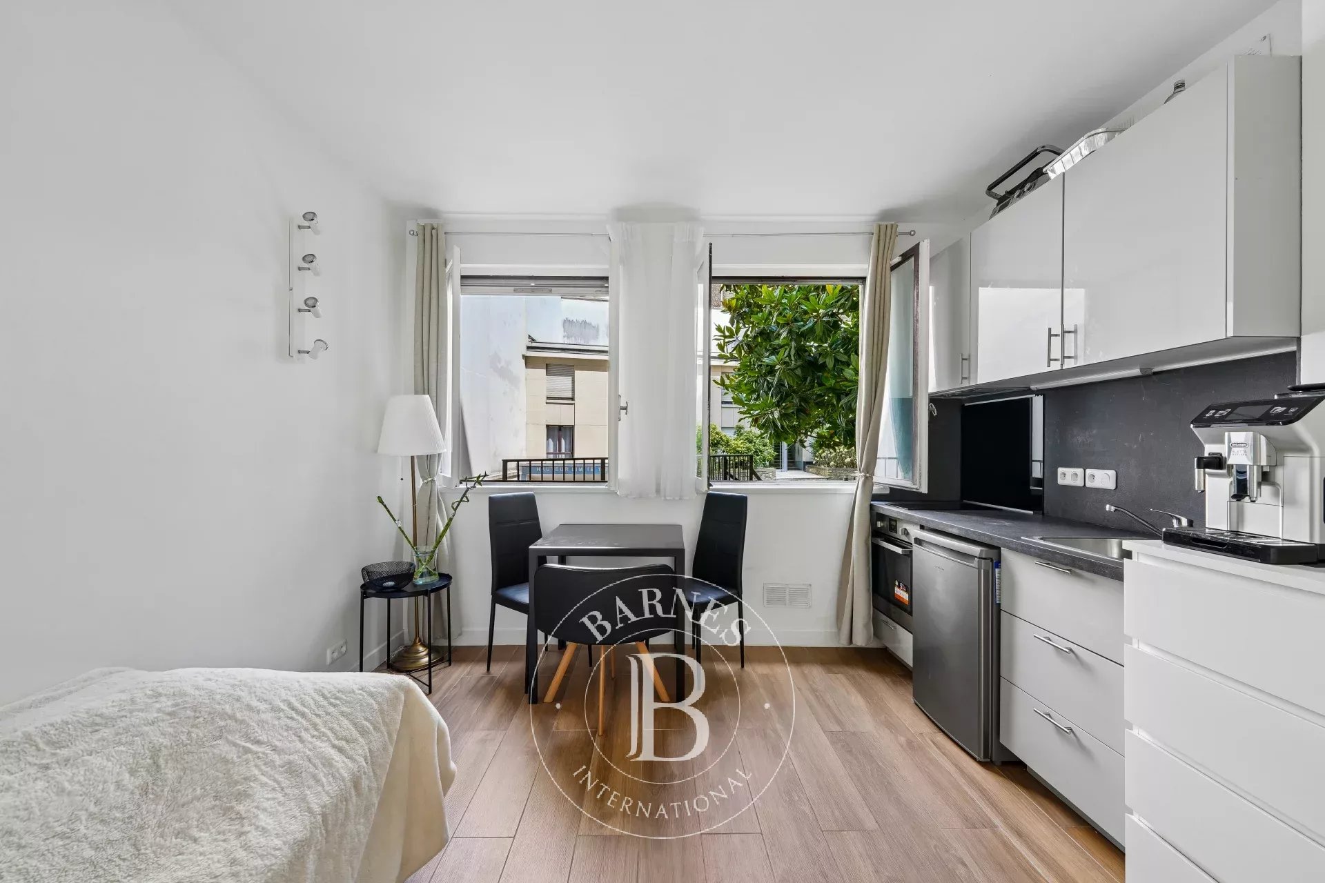 Apartment Paris 75016  -  ref 87151366 (picture 2)