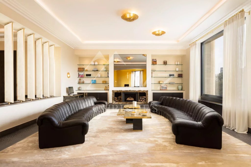 Apartment for sale in Paris — Grand Family Apartment Paris 16th | Prestigious Suchet Estate