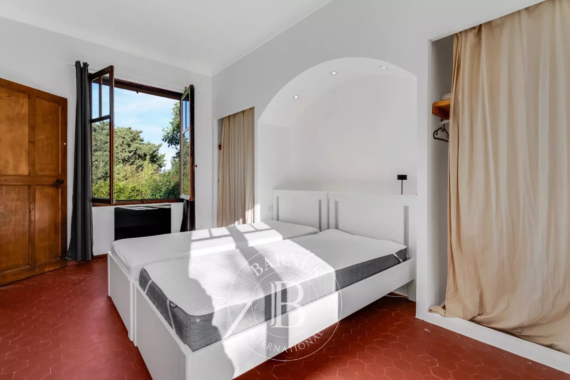 Saint-Tropez  - Maison 6 Pi&egrave;ces 4 Chambres - picture 9