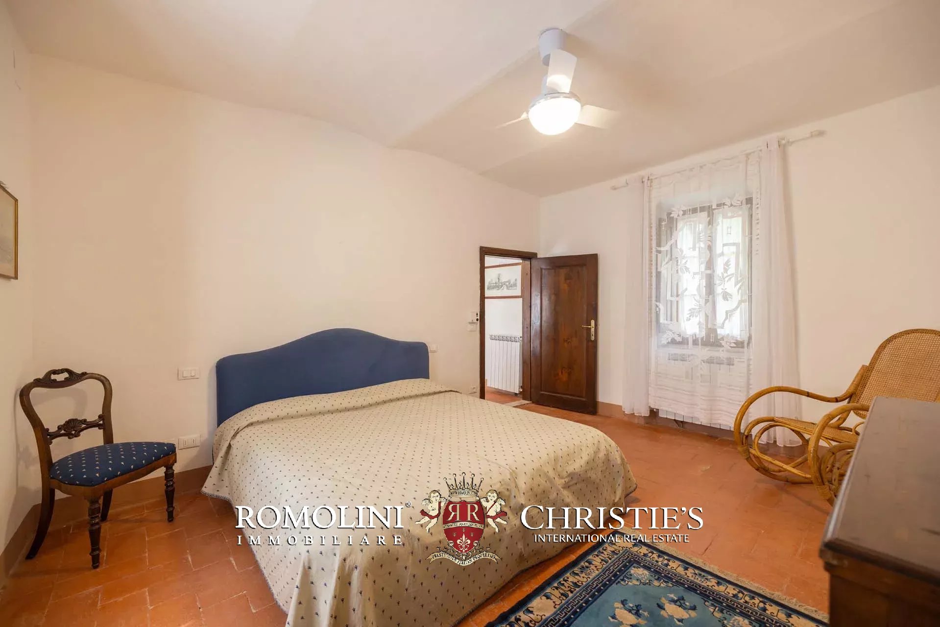 7 Bedroom Villa/Townhouse's Image 36