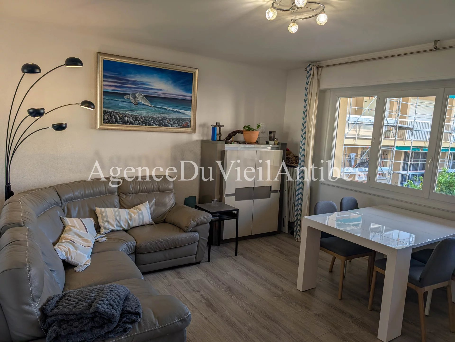 2p 3p 4p 5p Antibes appartement appartement de caractère estimation. gestion locative immobilier location maison maison de village pierres apparrentes studio vente vieil Antibes villa