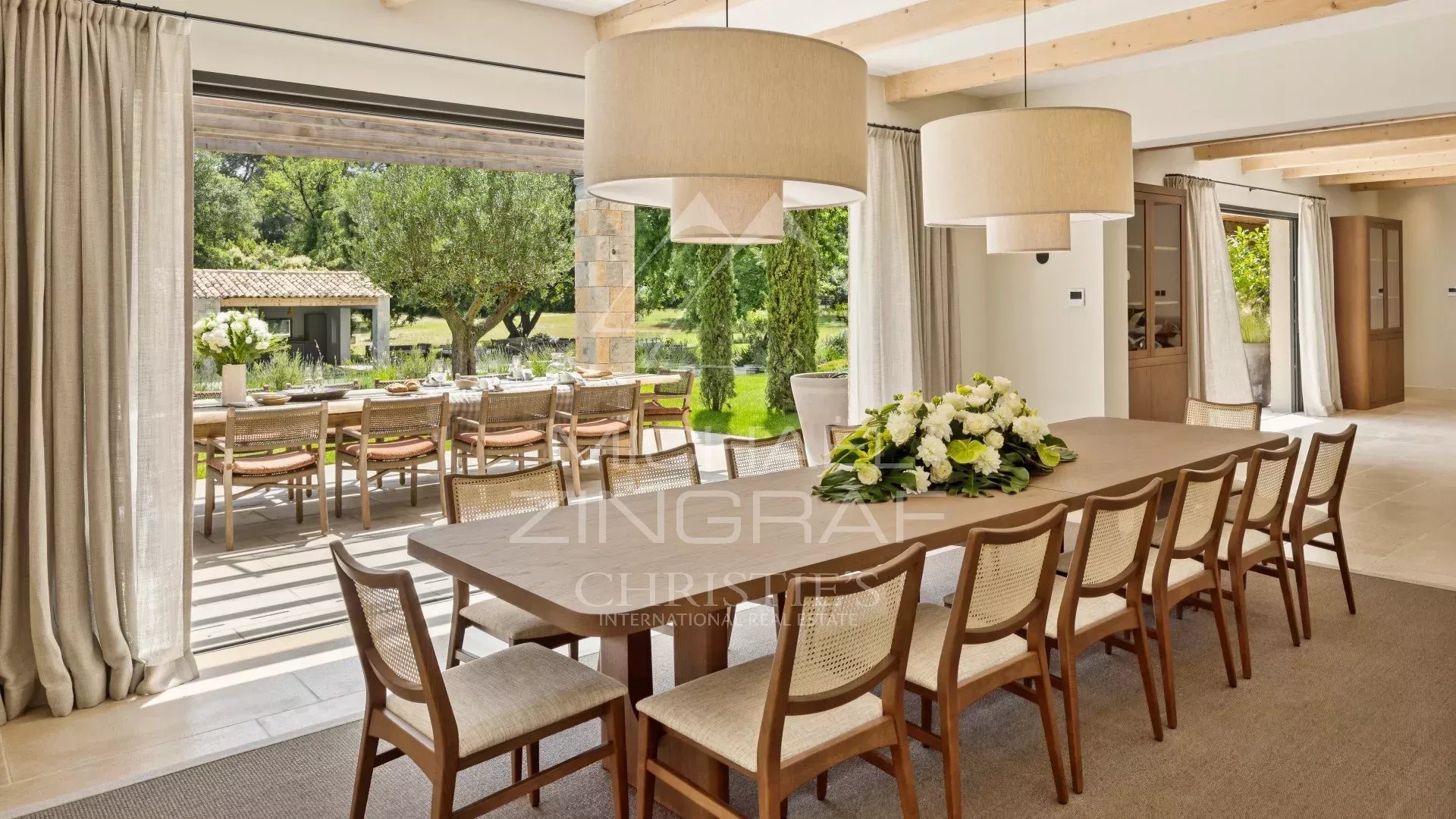 11 Bedroom Villa/Townhouse's Image 5