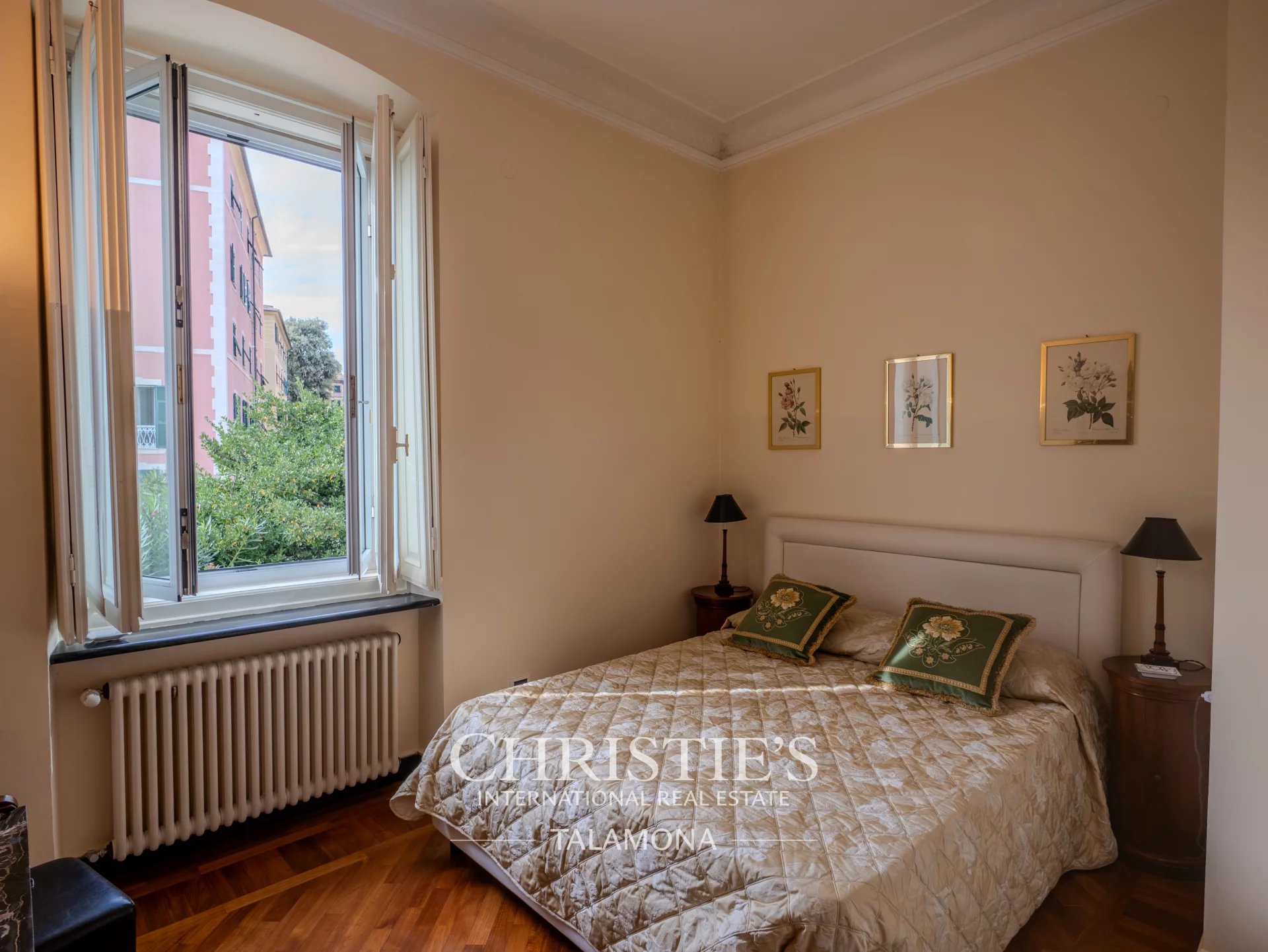 Villa/Townhouse's Image 11