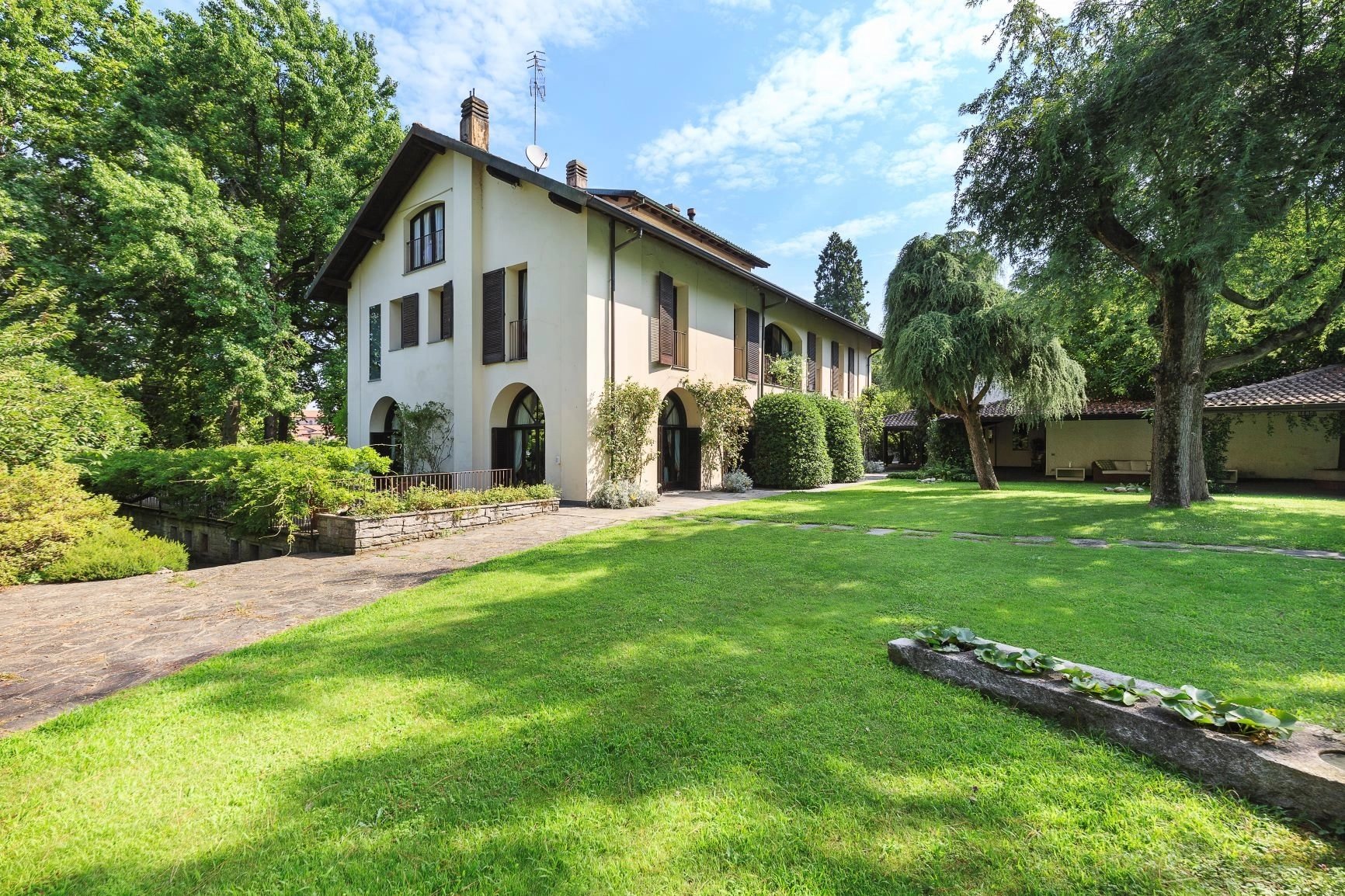 Villa in the Ticino National Park. Lake Maggiore - picture 29 title=