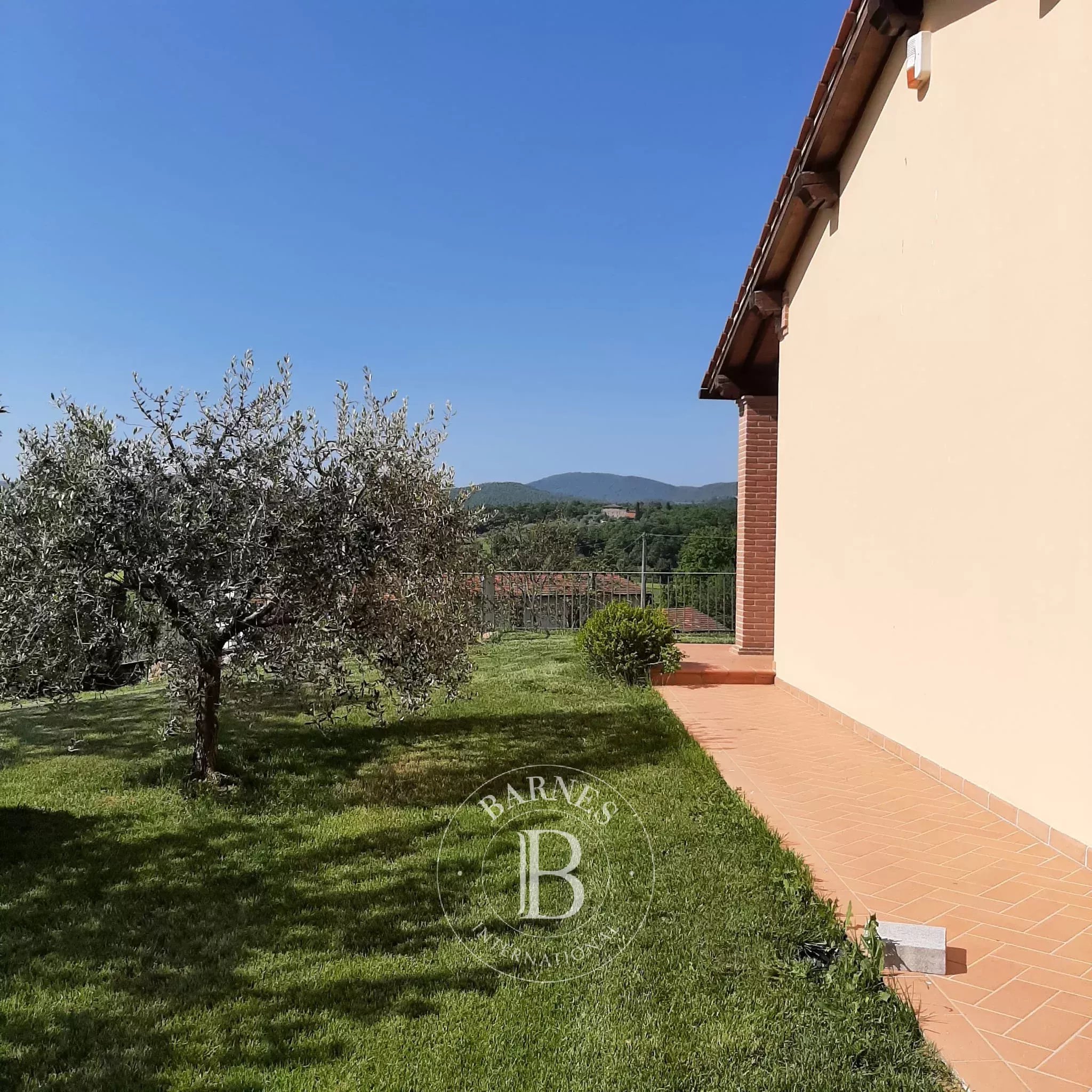 Villa Sinalunga - picture 13