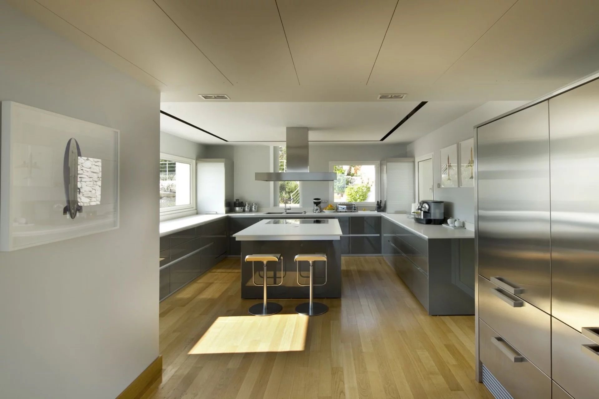 Luxury, modern 7-bedroom villa with hotel service