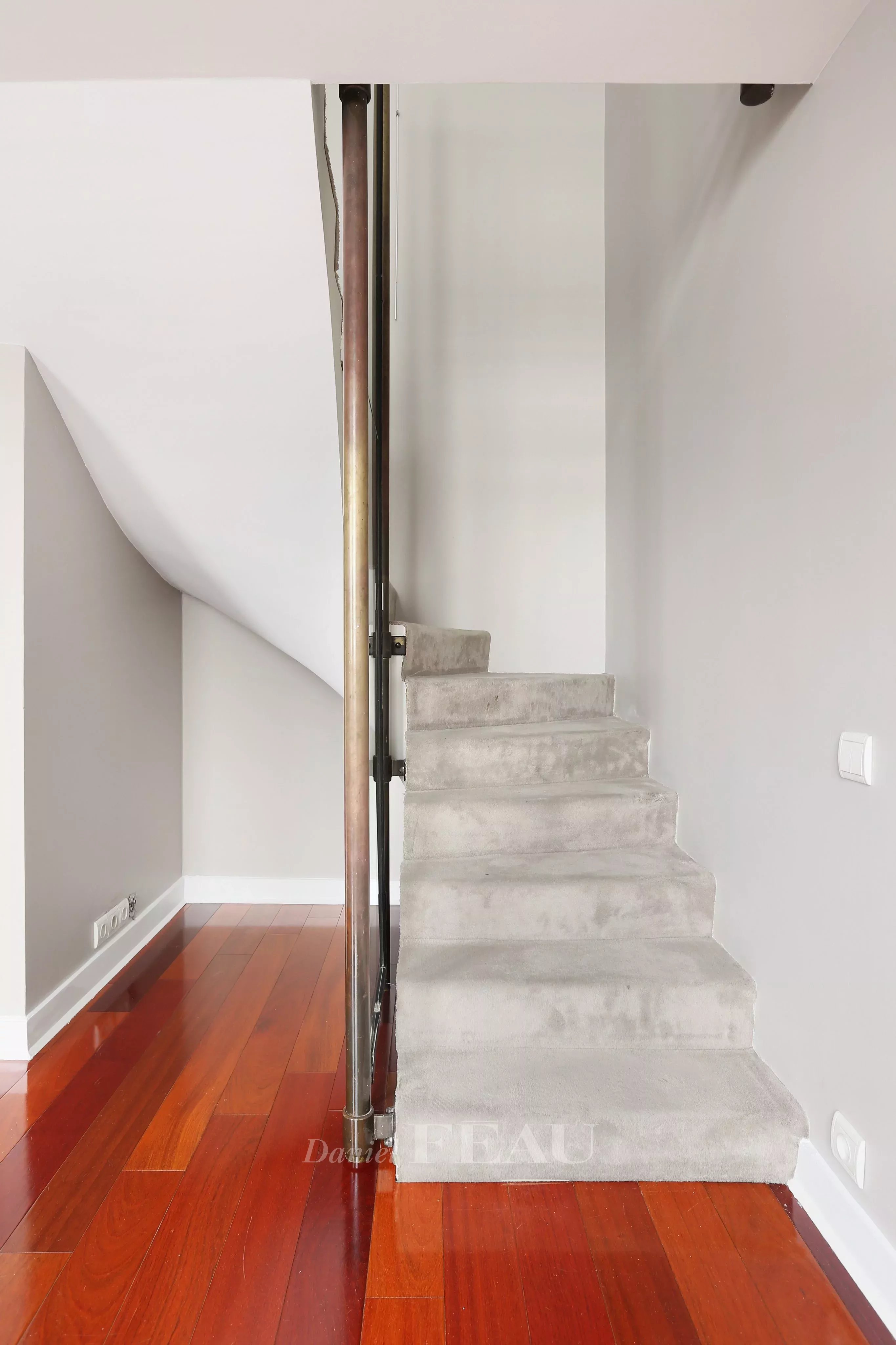 Rental Apartment Paris 16th