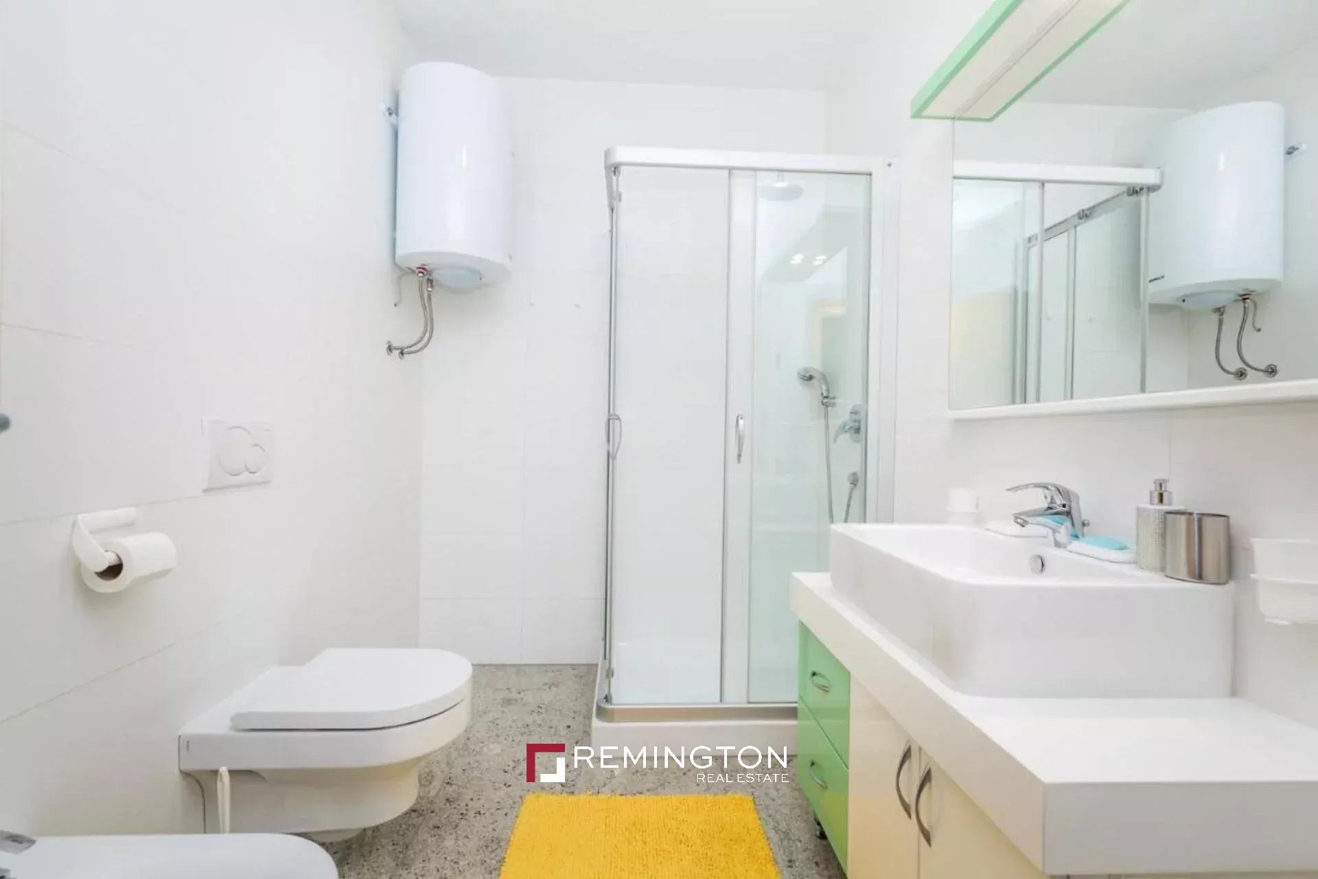 9 Bedroom Villa/Townhouse's Image 14