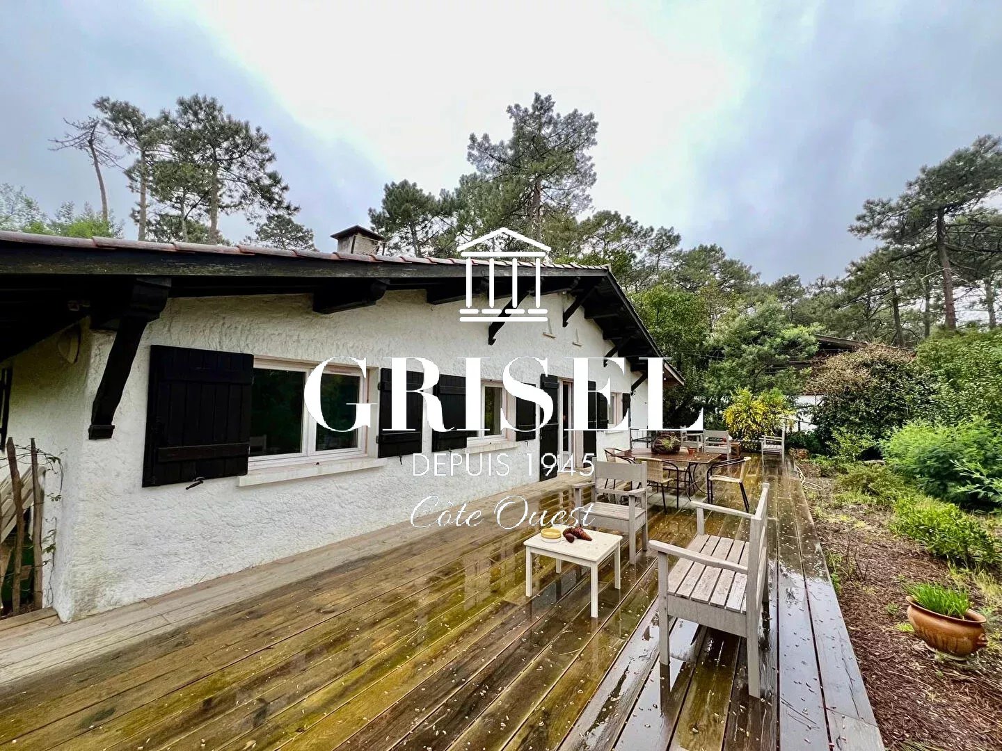 Maison Landaise Authentique avec Grand Terrain Piscinable au Coeur du Canon, à Deux Pas de l'Océan