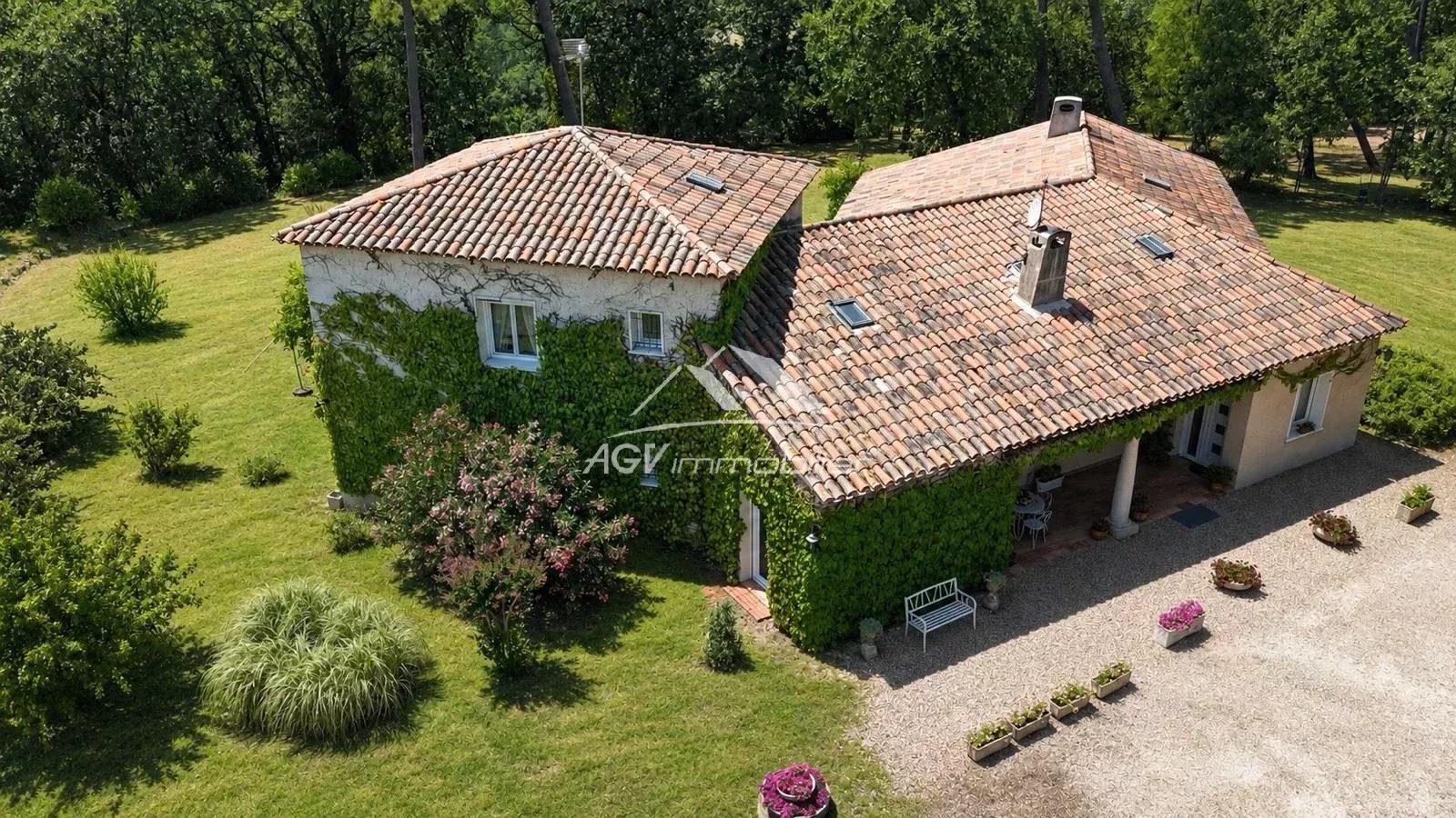 Agence immobilière de AGV IMMOBILIER