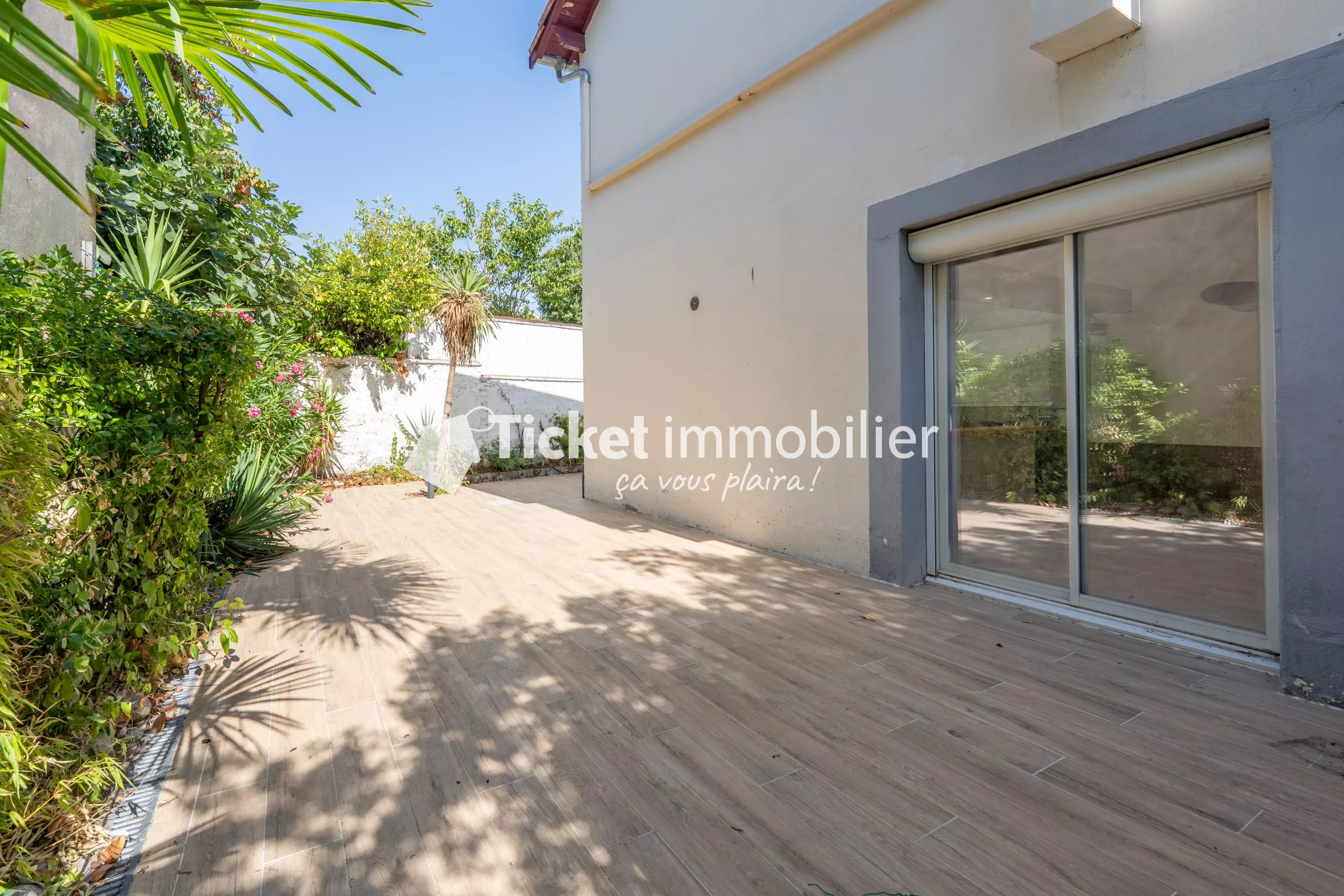 Maison de caractère 175m2 avec garage boxé — photo 19