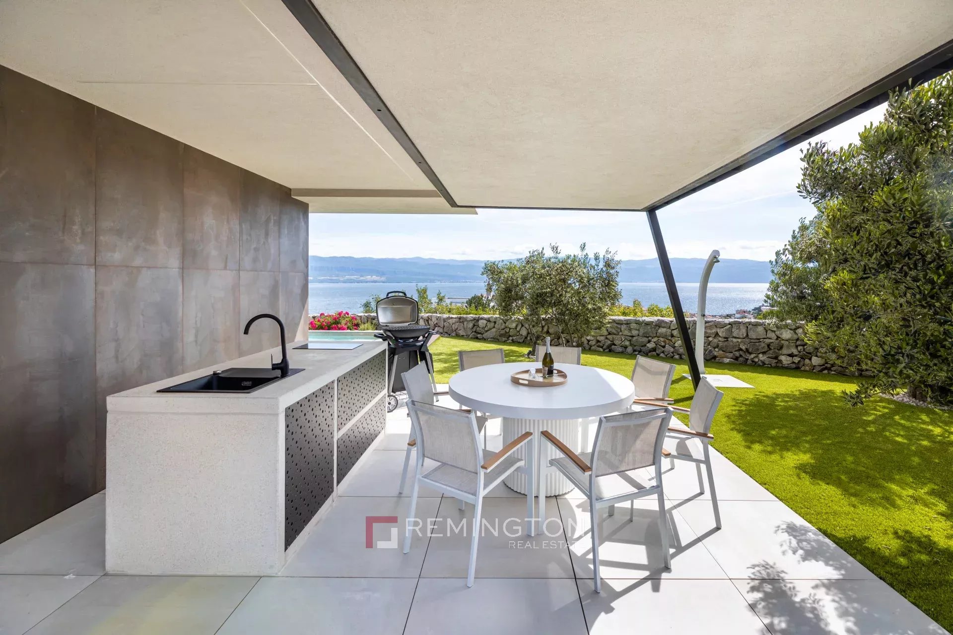 3 Bedroom Villa/Townhouse's Image 15