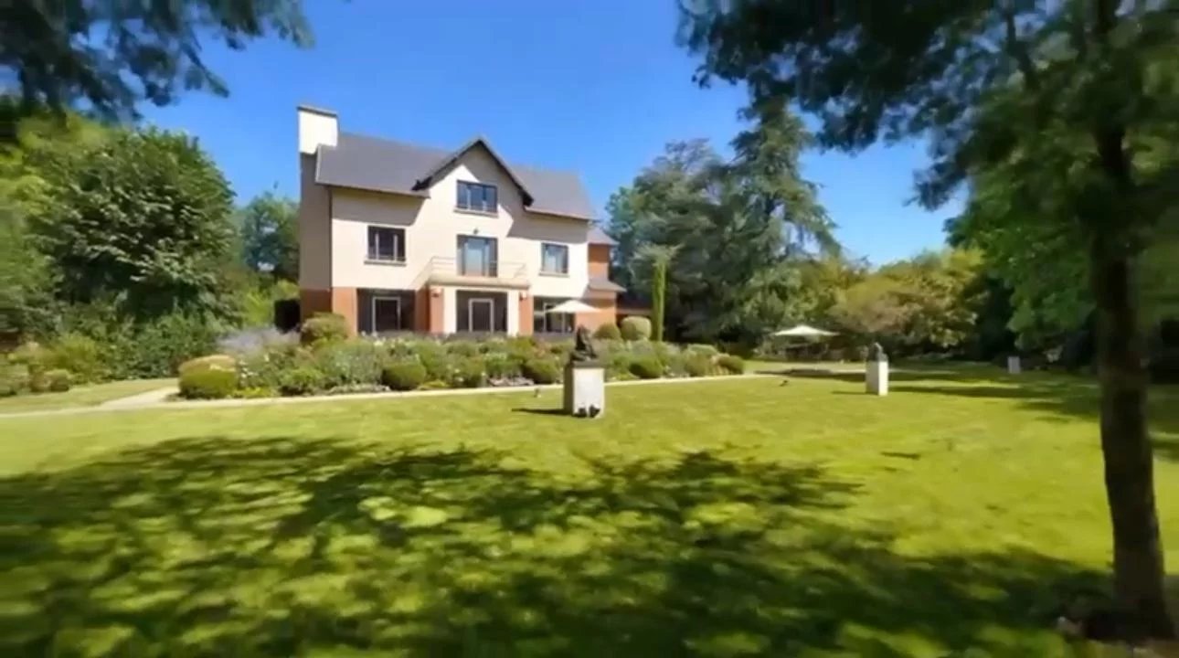 Villa d’exception – Garches – Golf de Saint-Cloud