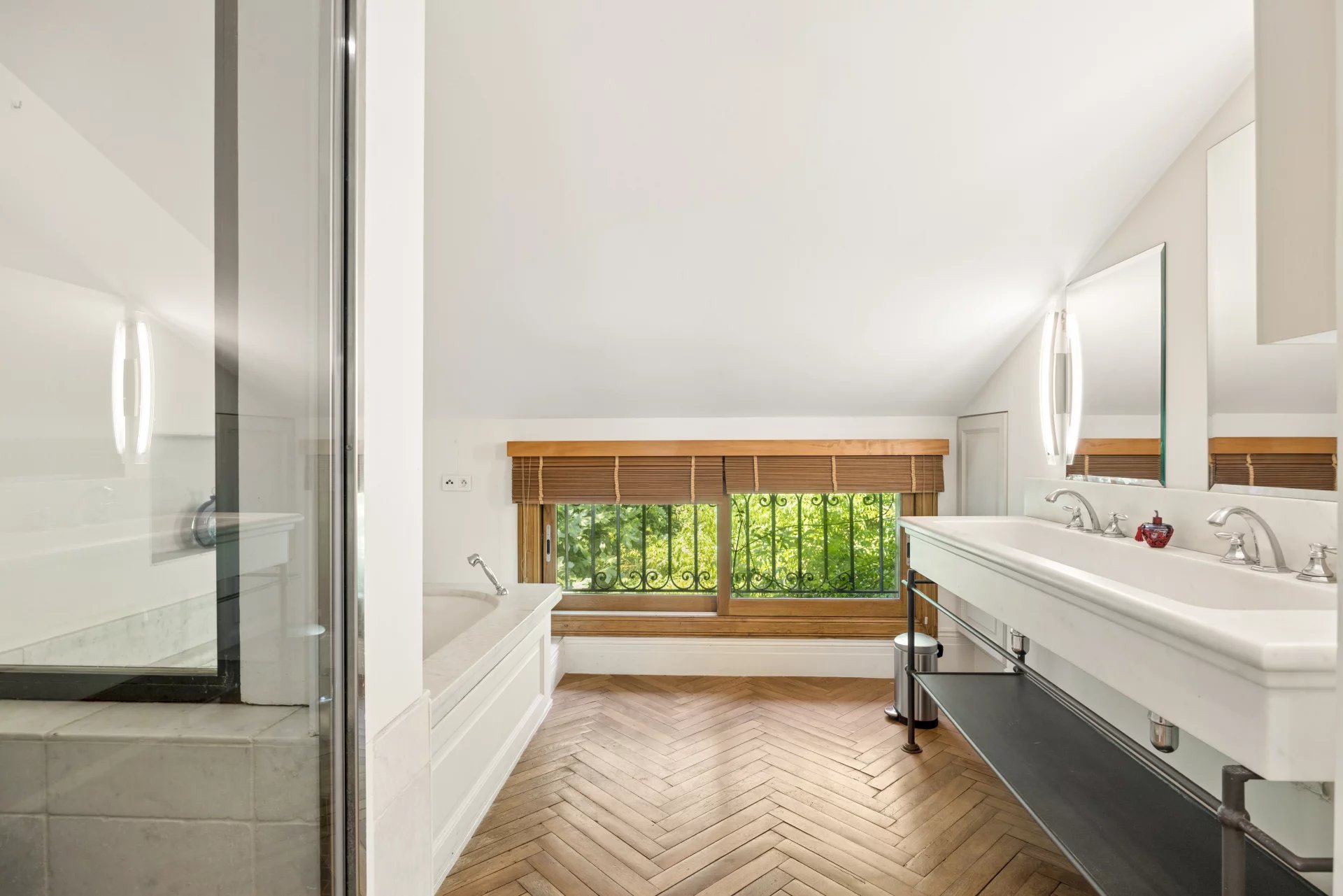 property_image
