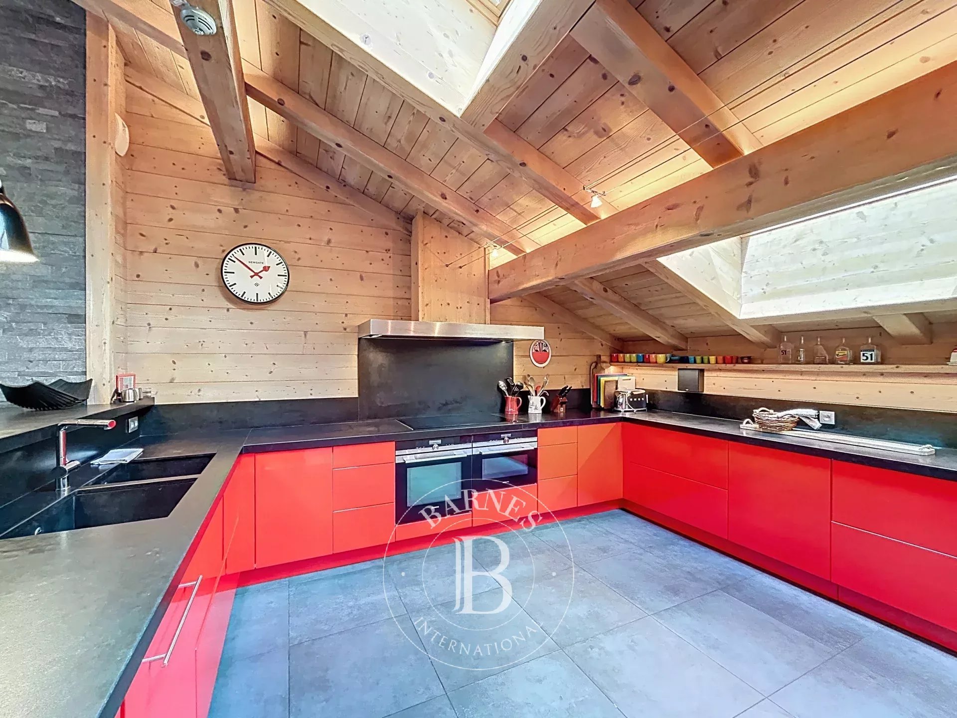 Photo of Penthouse of 325 sqm total surface area - 5 bedrooms on suite - In the center of Les Gets and close to the gondola - Les Gets