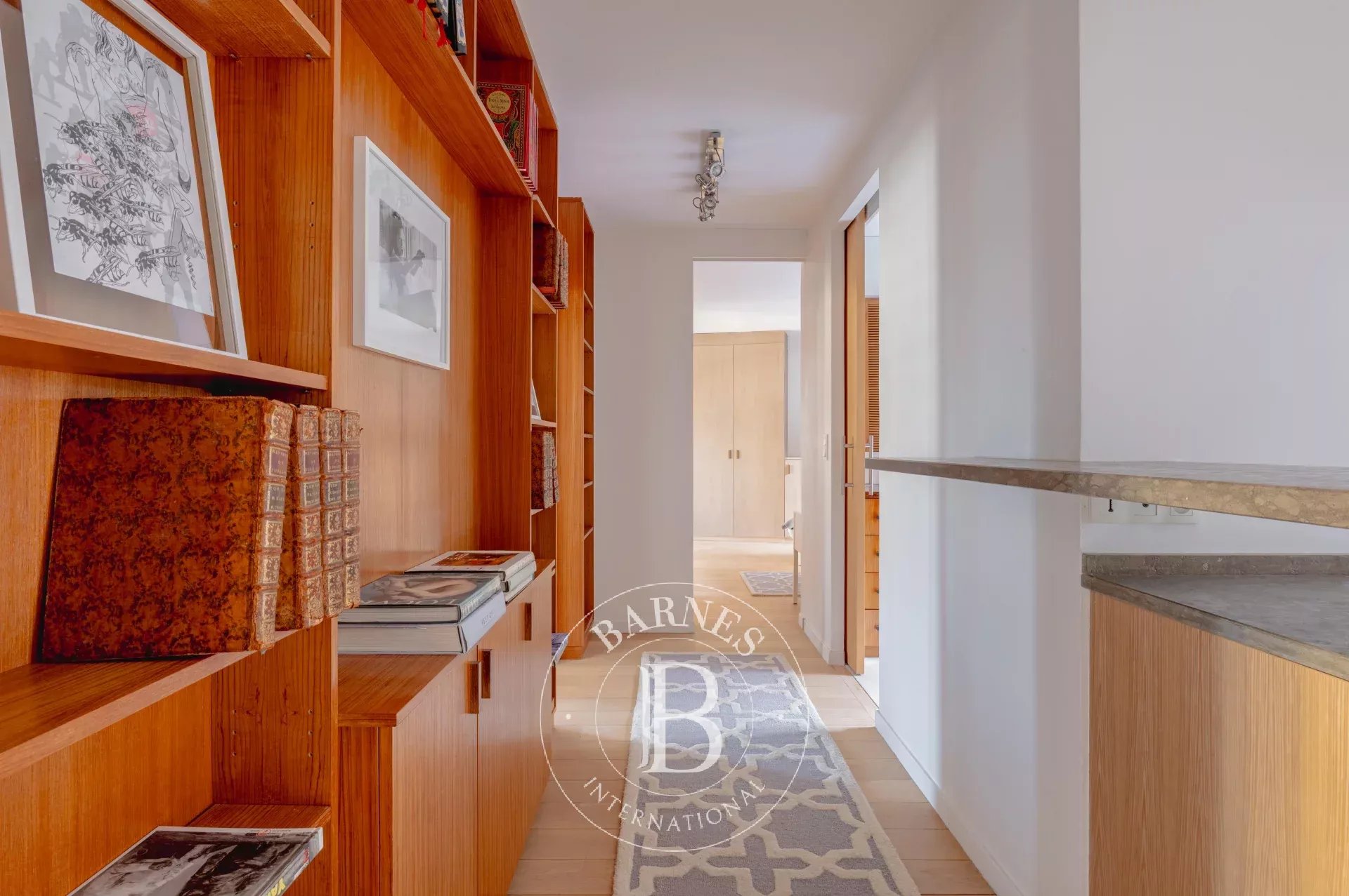 Paris  - Apartment 2 Bedrooms - picture 11