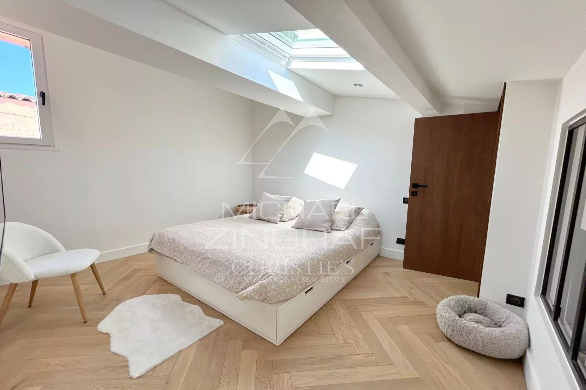 2 Bedroom Apartment/Flat's Image 5