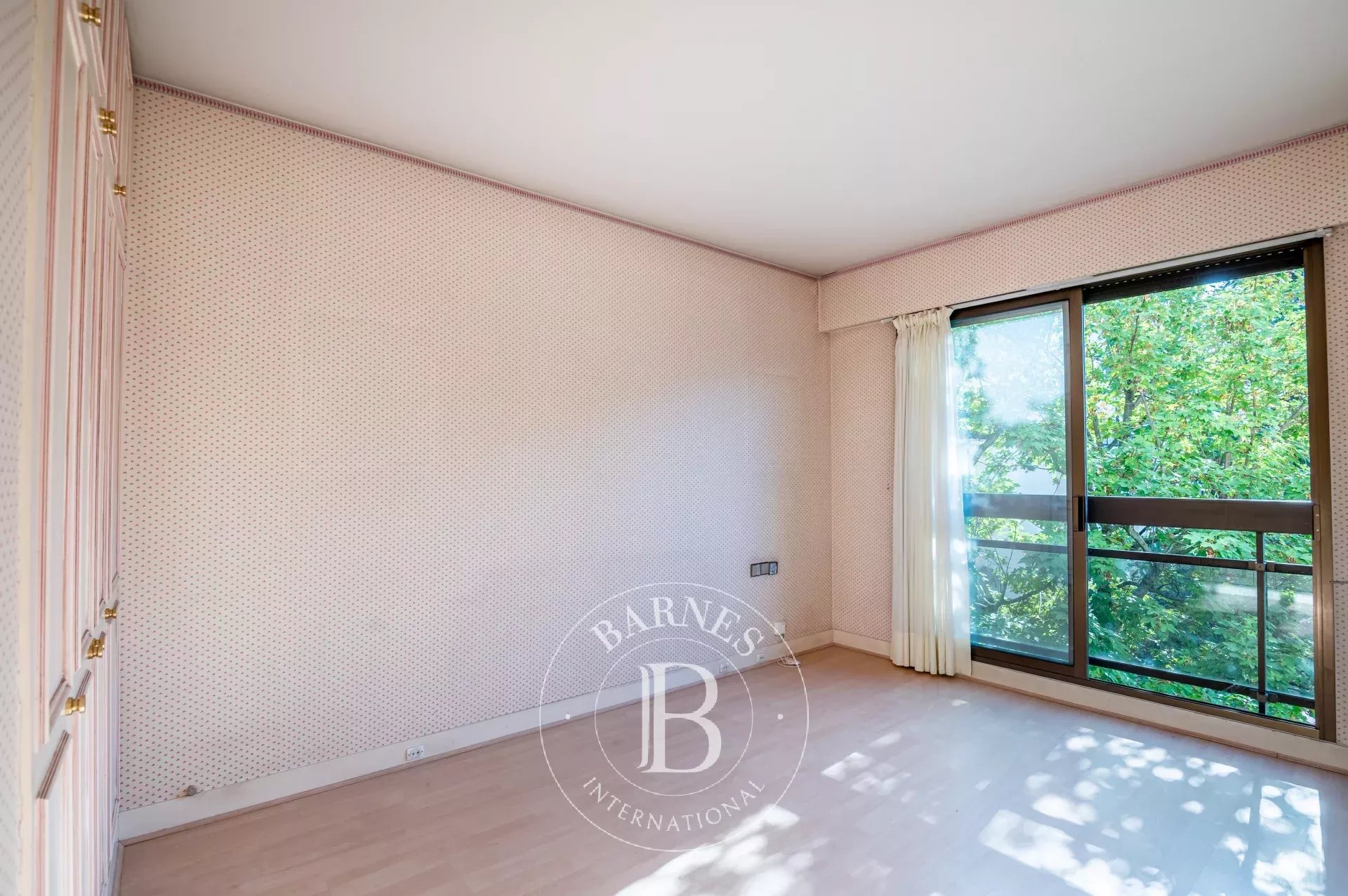 Квартира Neuilly-sur-Seine - picture 12