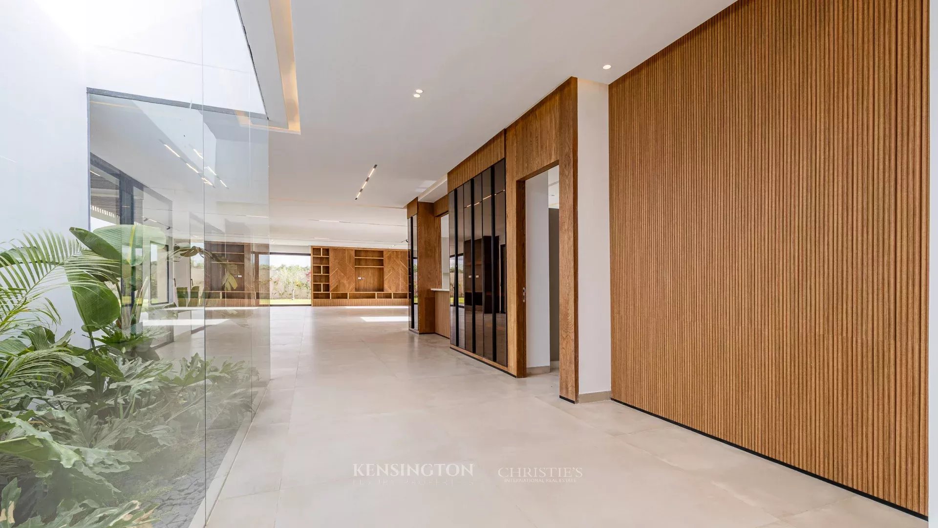 4 Bedroom Villa/Townhouse's Image 15