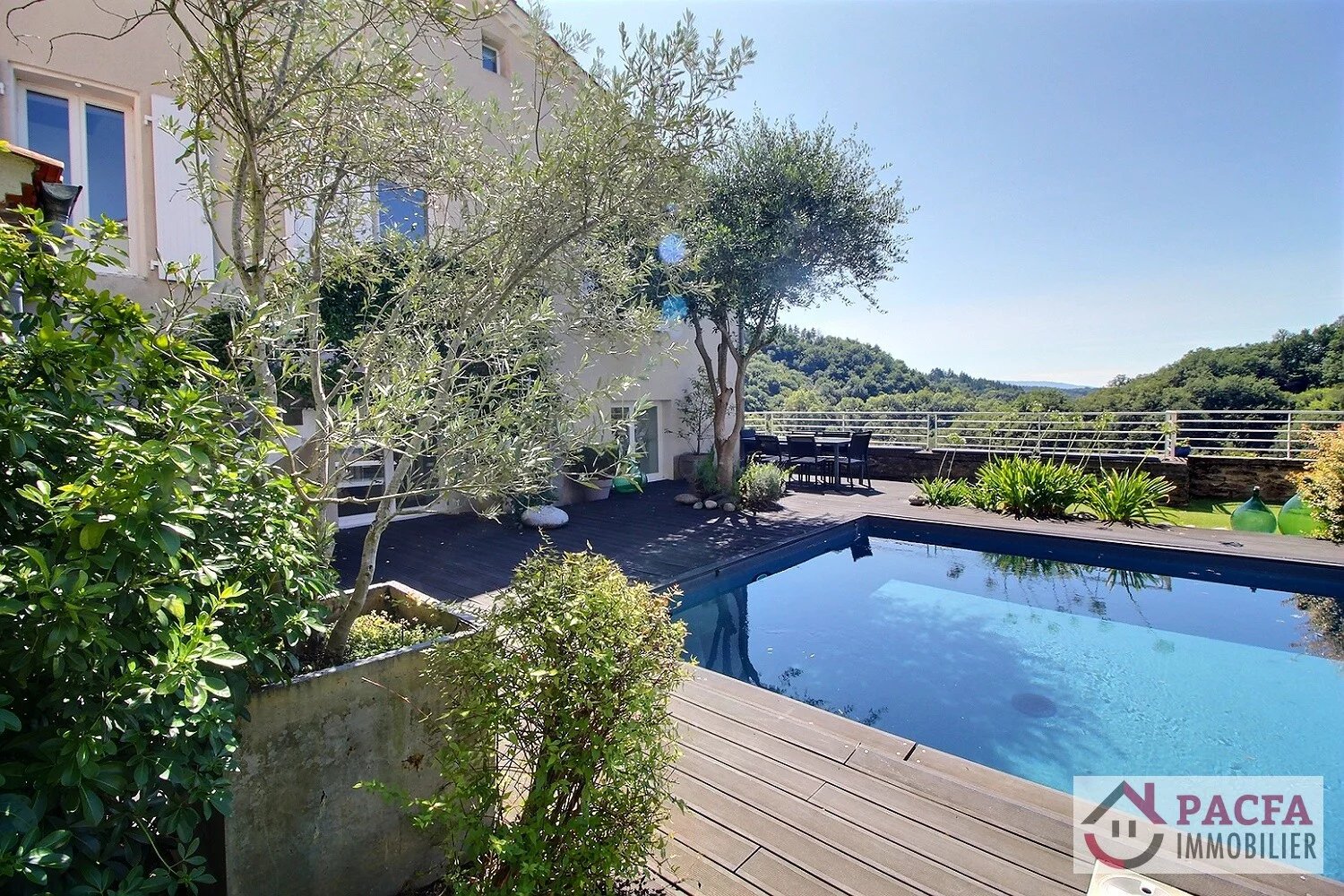 Agence immobilière de 